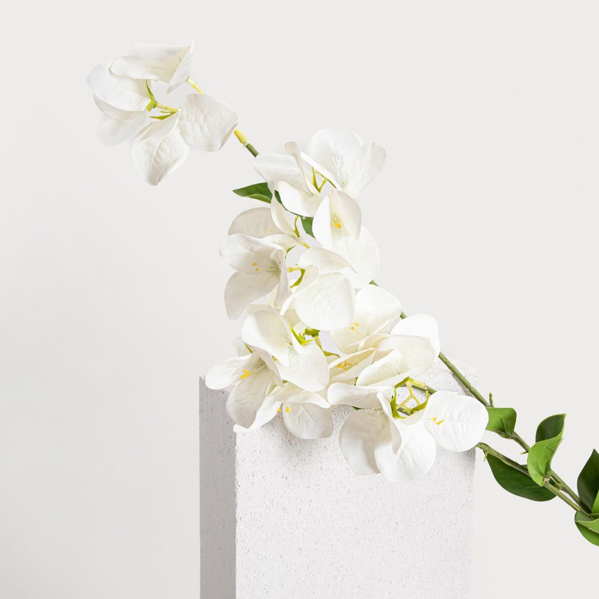 Gałązka sztuczna AZALEA azalia japońska biała 112 cm