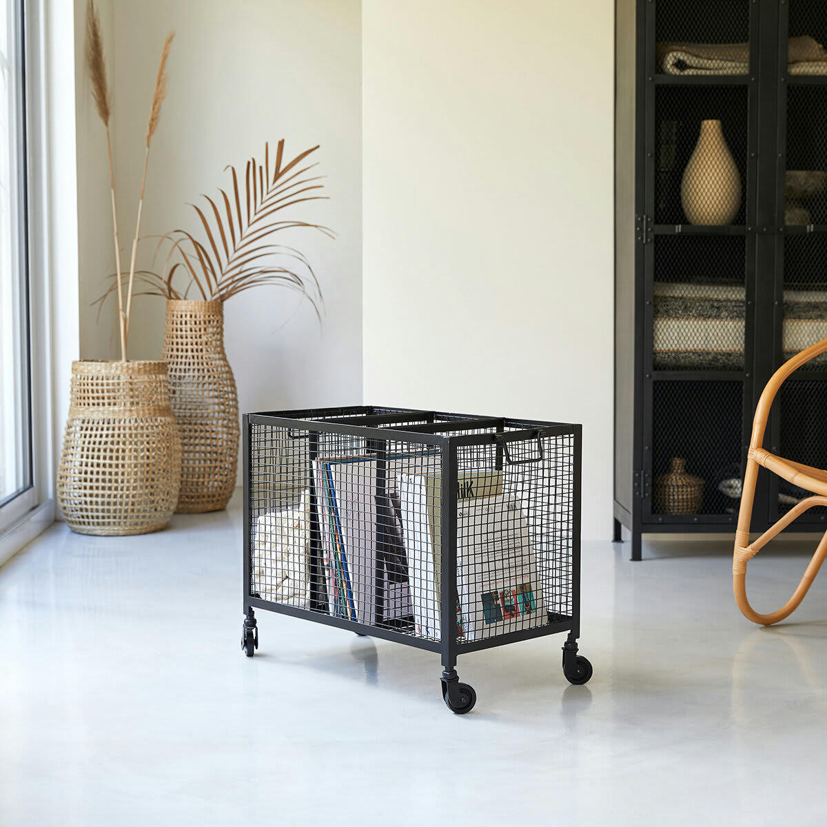 INDUSTRIEL - Casier à jouets enfant en métal