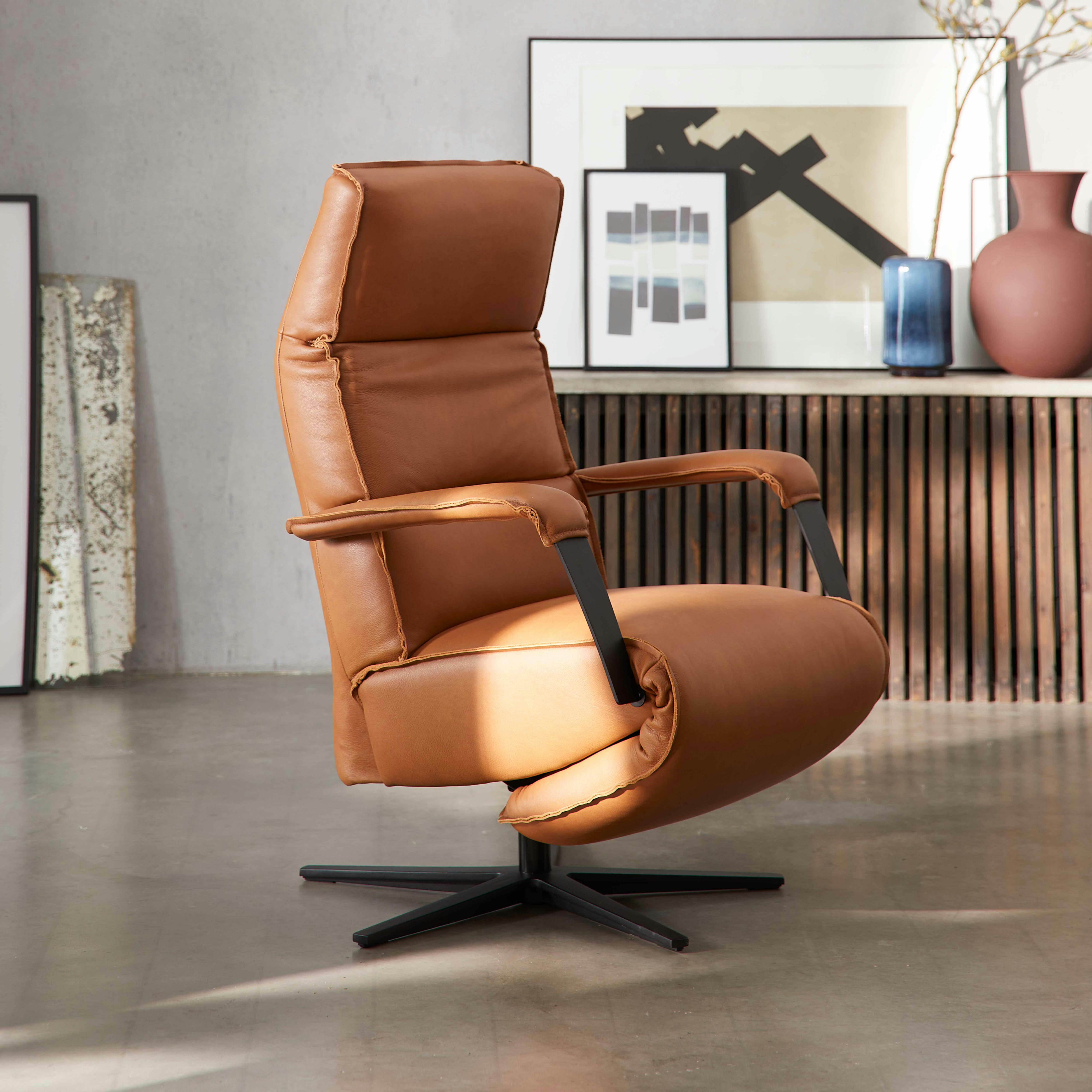 NILS - Fauteuil de relaxation électrique en cuir camel