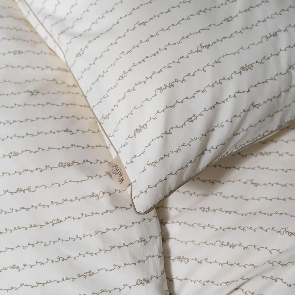 Walra - Dekbedovertrek Remade Scribble Symphony - 200x220 cm - Beige