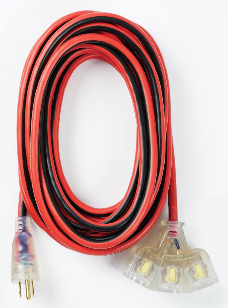 MAXIMUM 25-ft 14/3 Outdoor Extension Cord with 3 Grounded Outlets, Lighted End and Locking Connector, Hi-Visibility