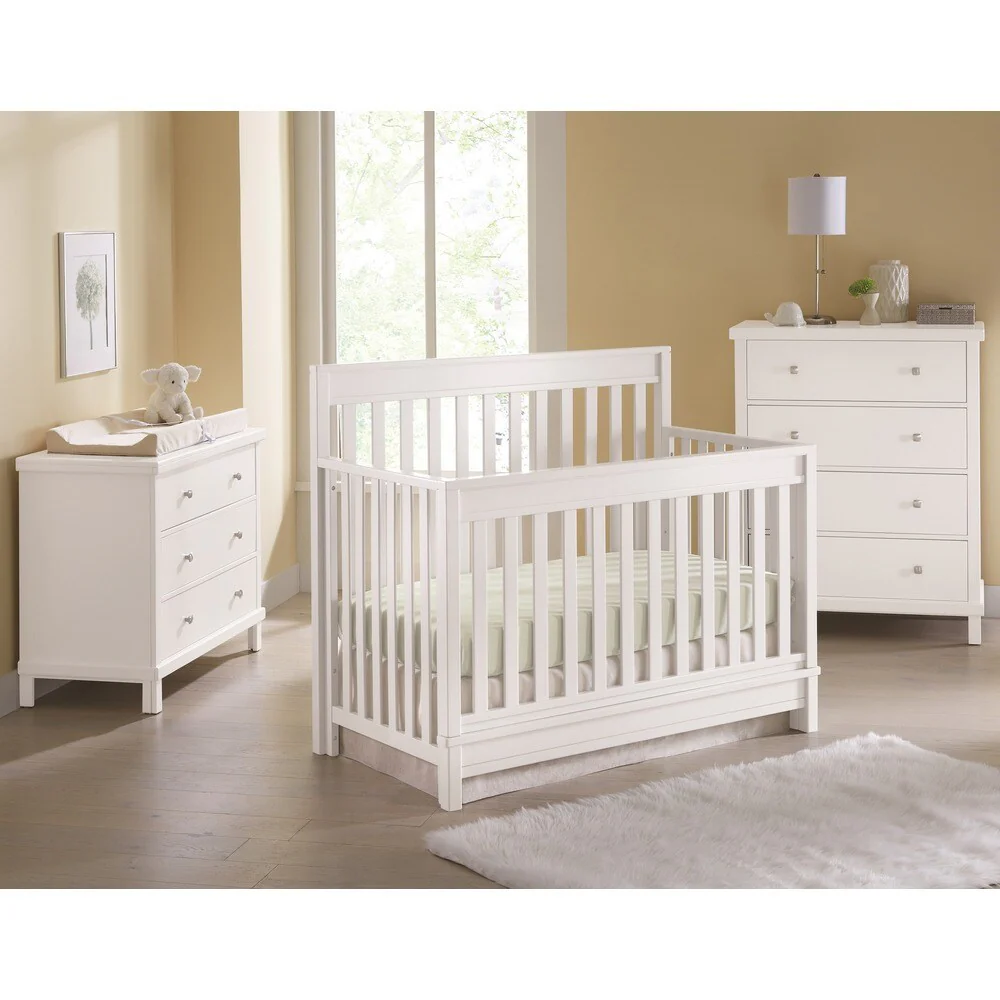 Payson Studios White Wood Contemporary 4-drawer Dresser