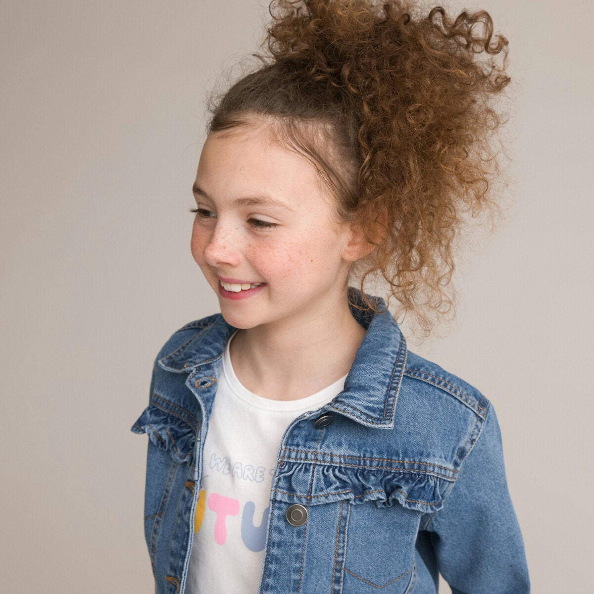 Veste denim boutonnée, à volant