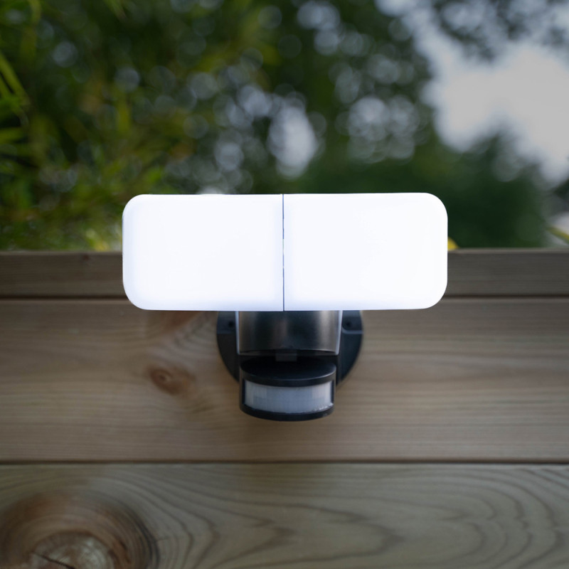 Projecteur extérieur LED avec deux têtes et détecteur de mouvement noir 30 W XANLITE
