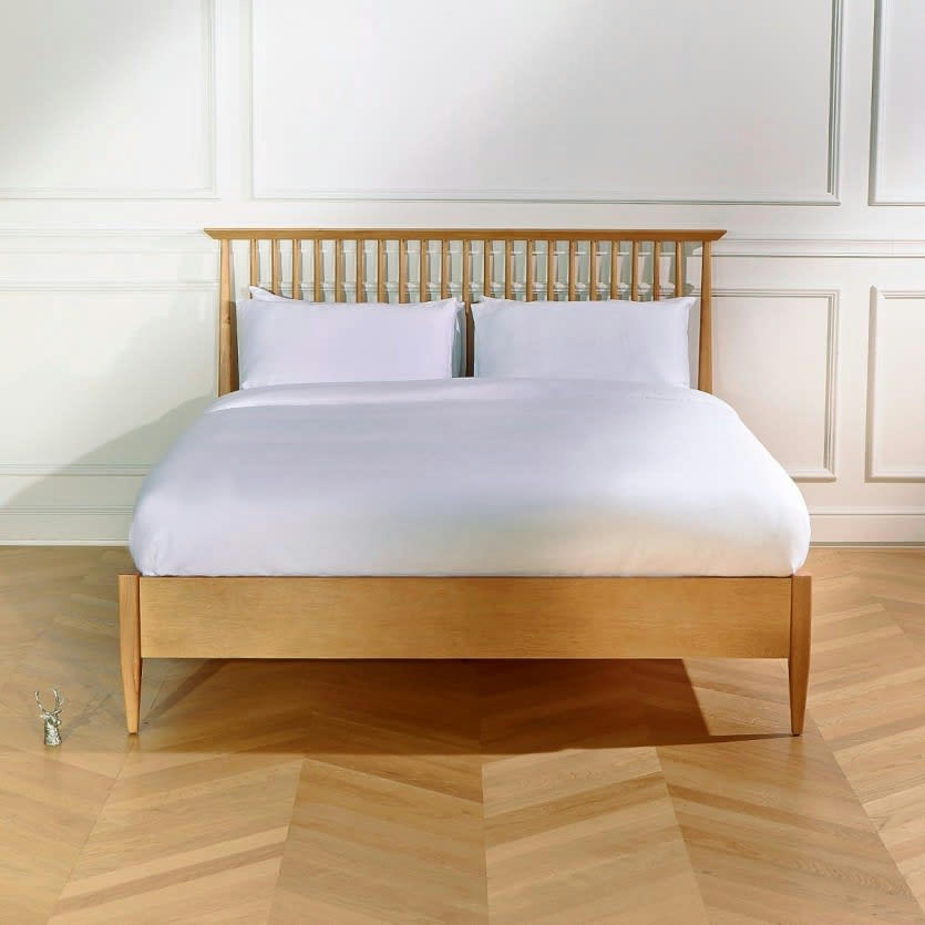 EDWARD - Lit 160x200 cm en bois massif teinte naturelle