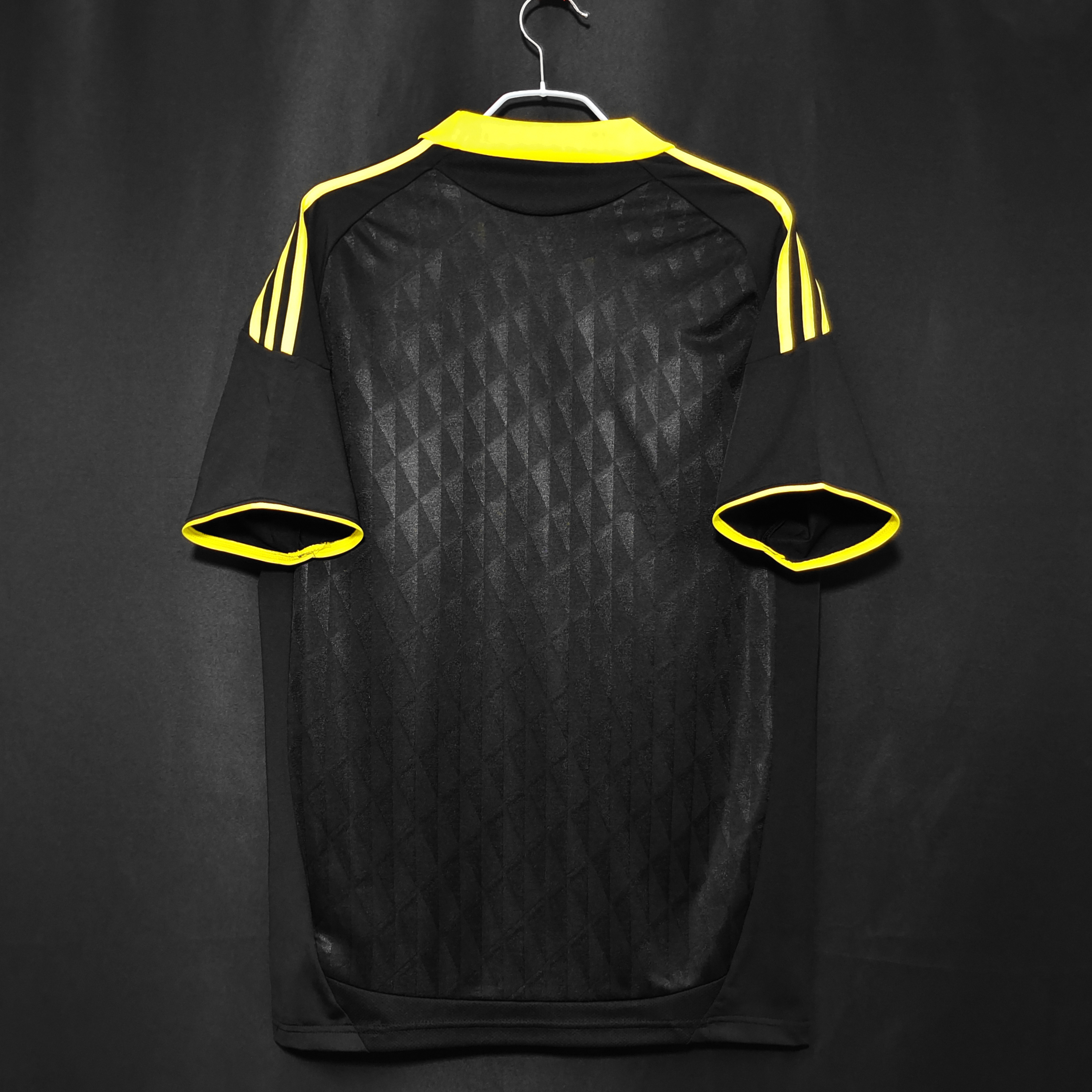 Liverpool 2010-11 Second Away Vintage Jersey