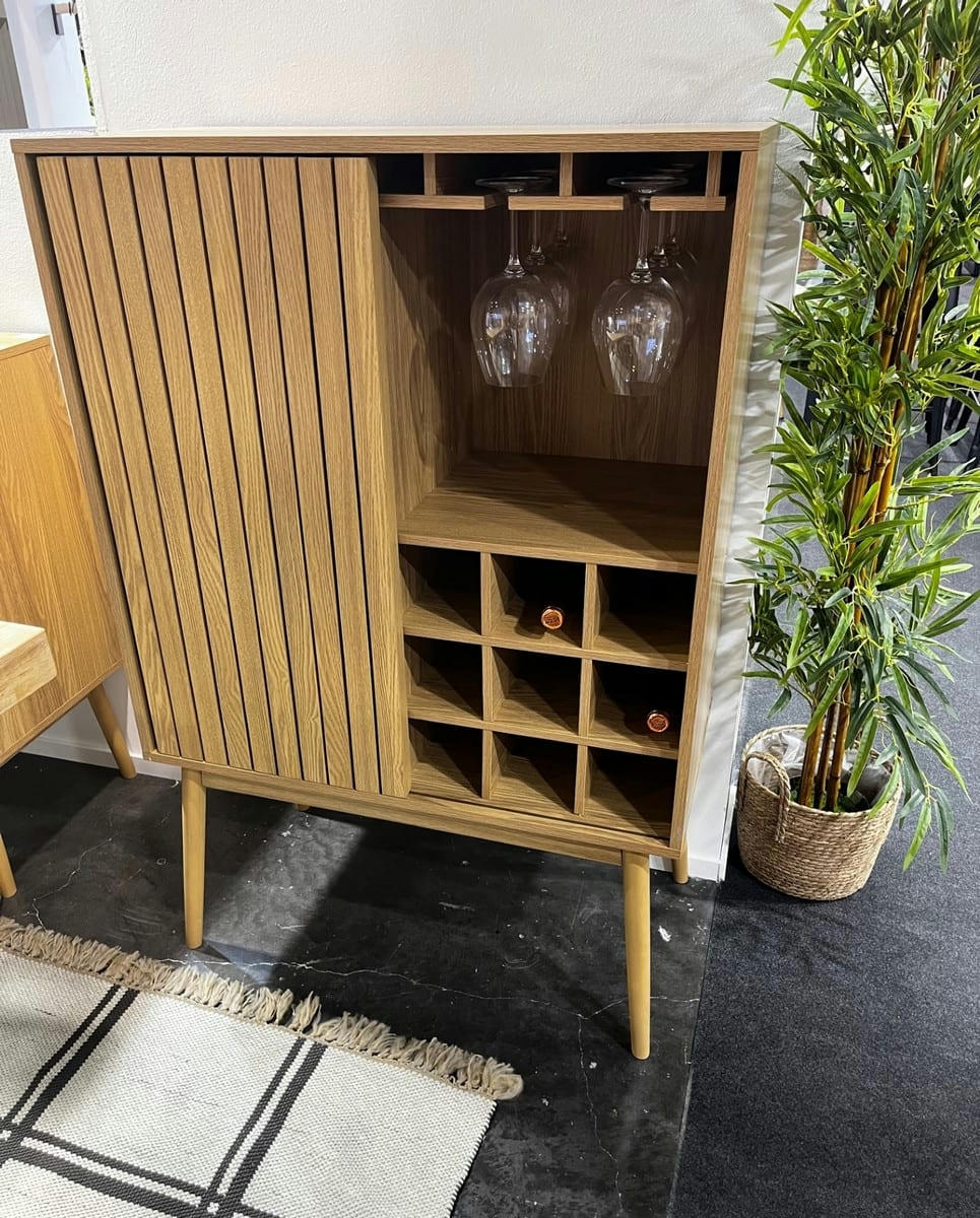 SVEG - Mini bar design en bois