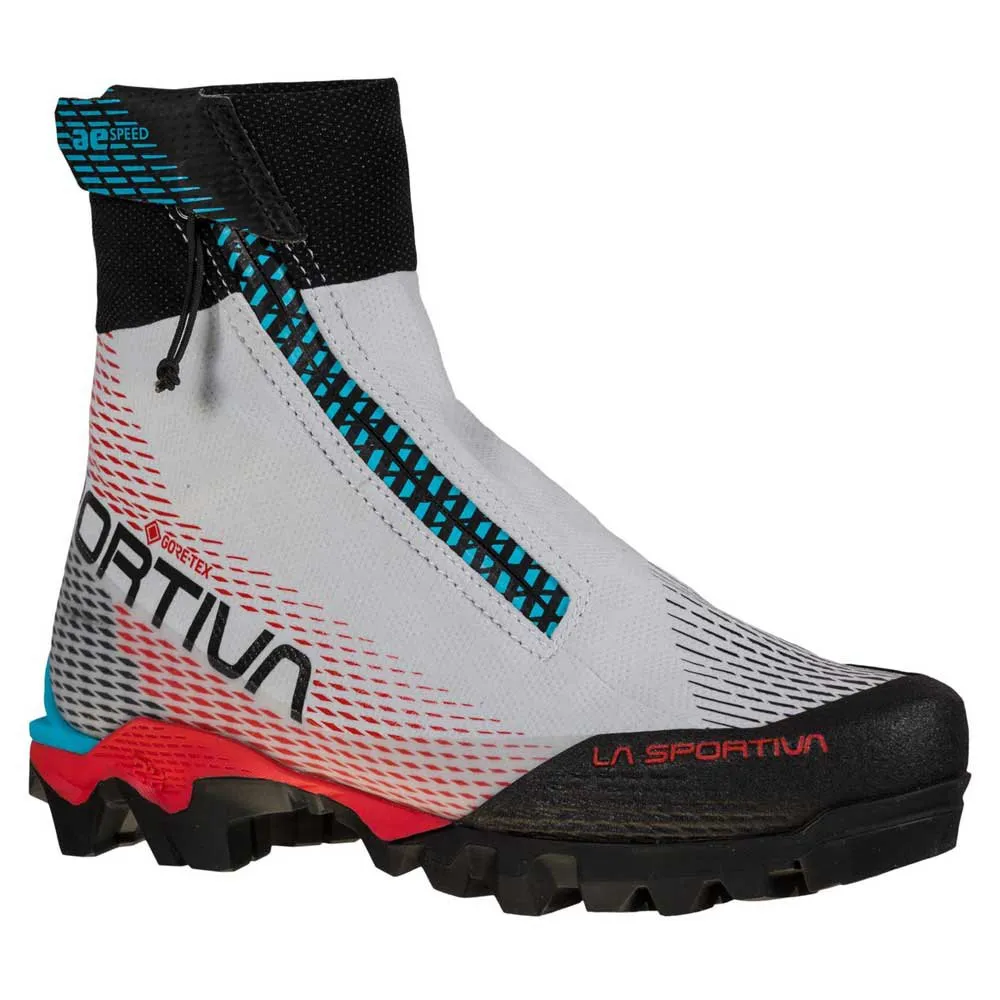 La Sportiva Aequilibrium Speed GORE-TEX® hiking boots