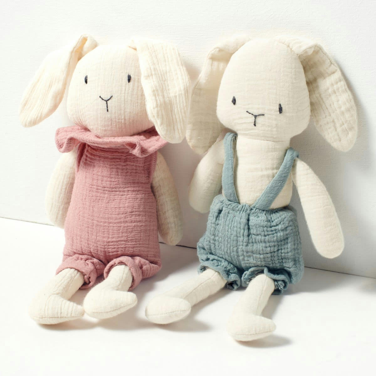 - Peluche coton mousseline lapin vert 30 cm