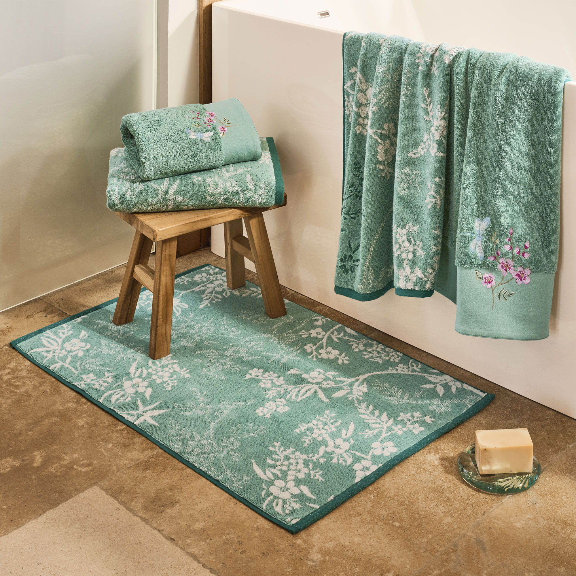 Tapis de bain réversible jacquardEssence de sakura