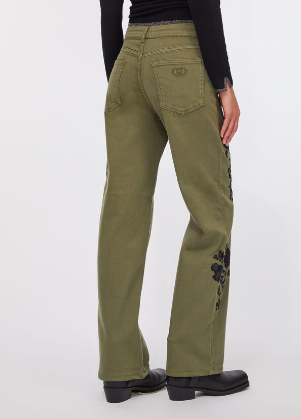 Pantaloni con ricami