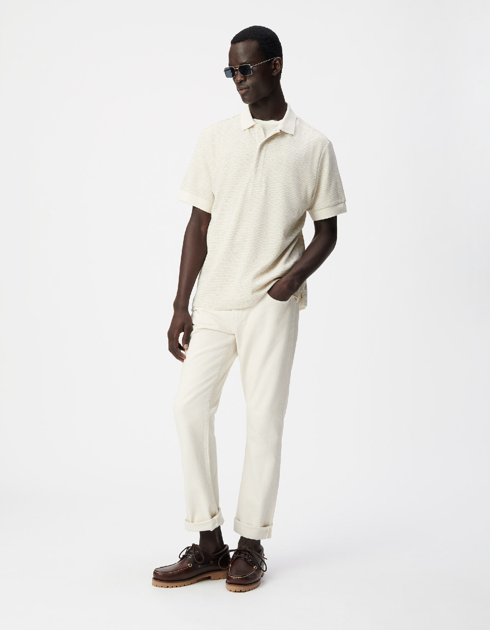 Polo manches courtes beige fines rayures Homme
