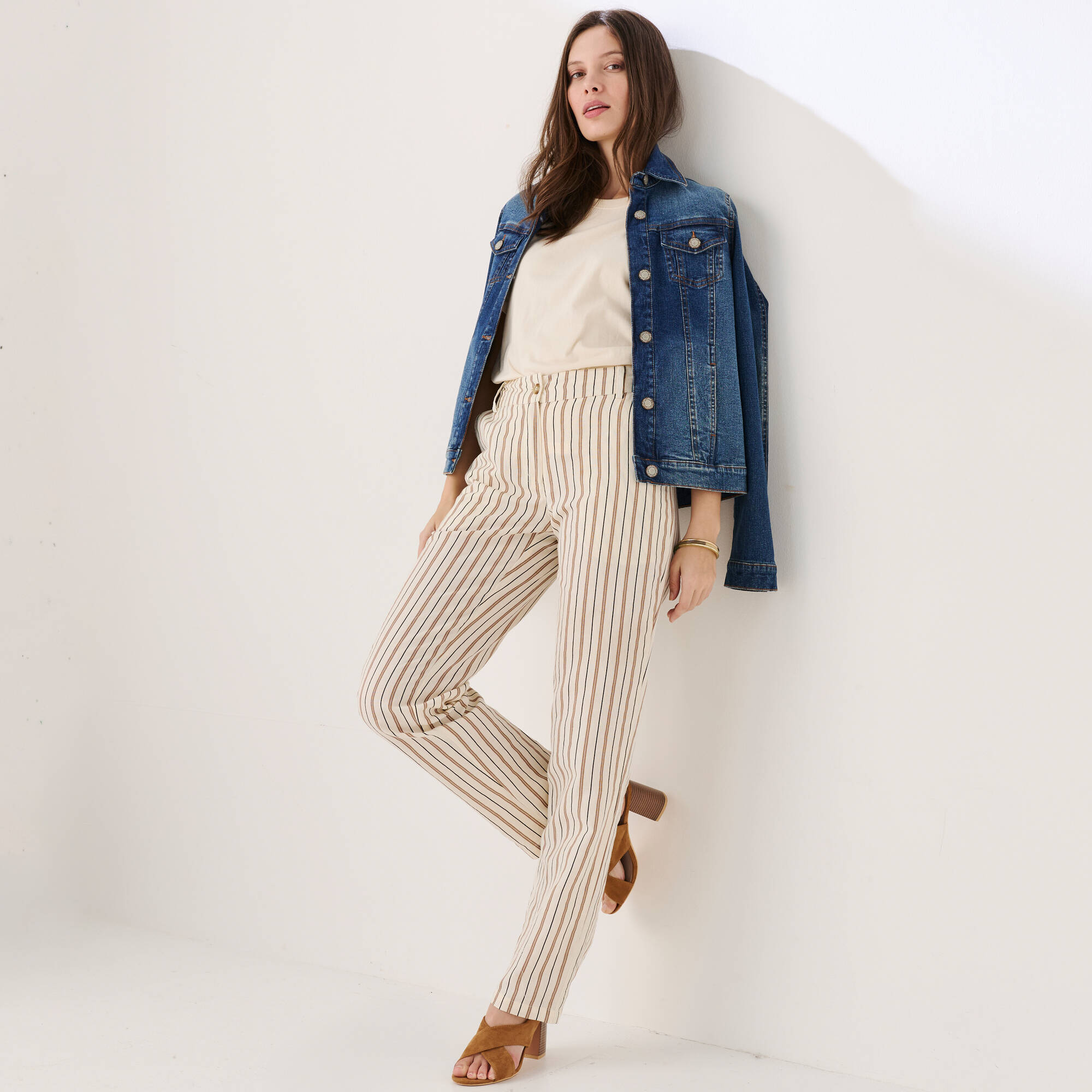 Pantalon coupe mom coton-lin rayé