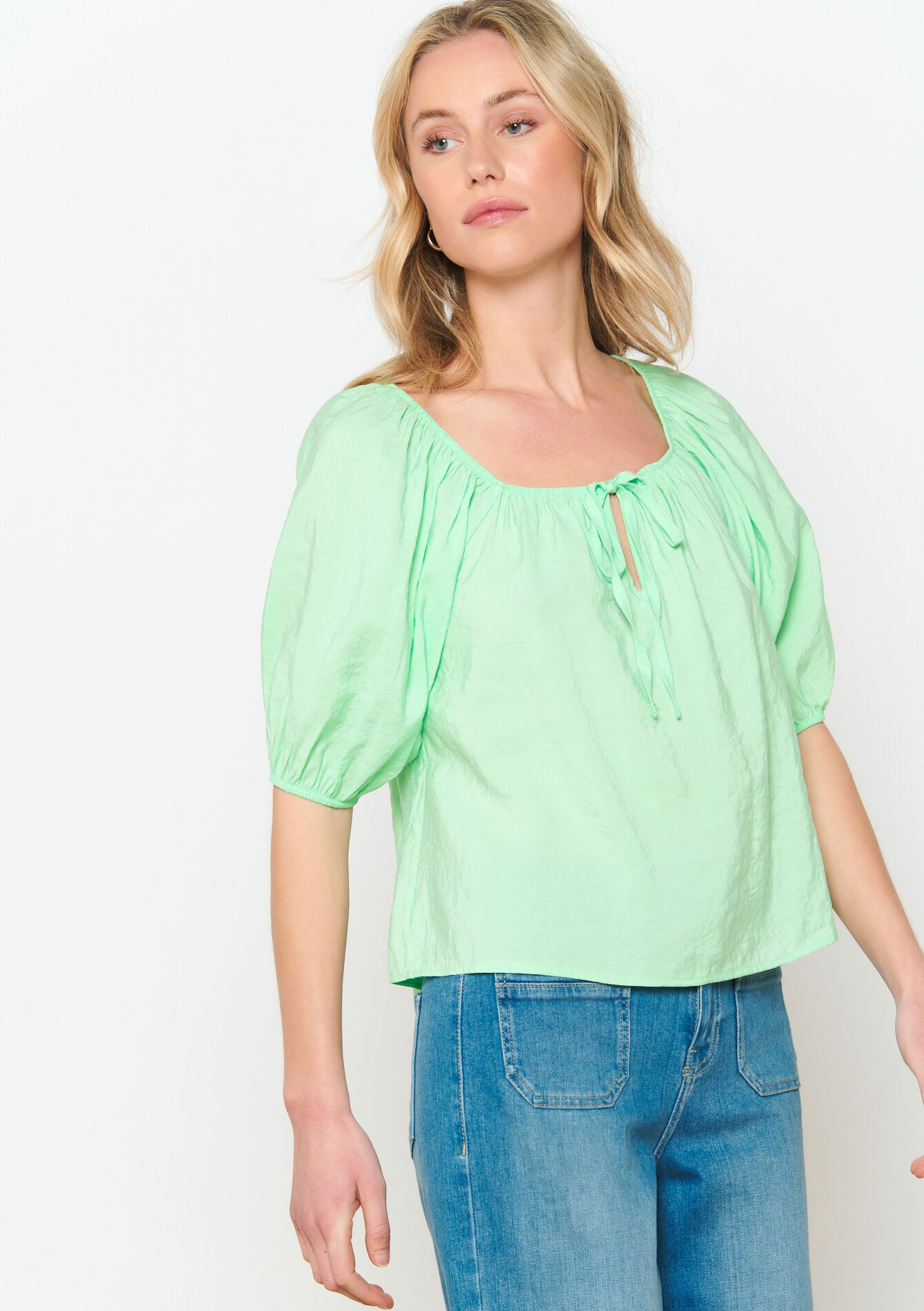 Blouse met pofmouwen
