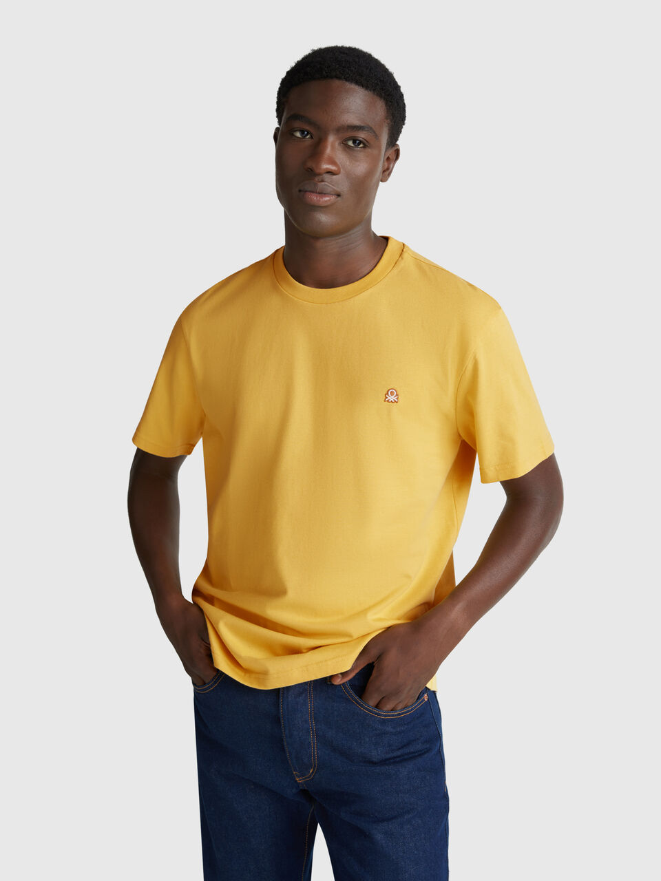 Basic cotton t-shirt