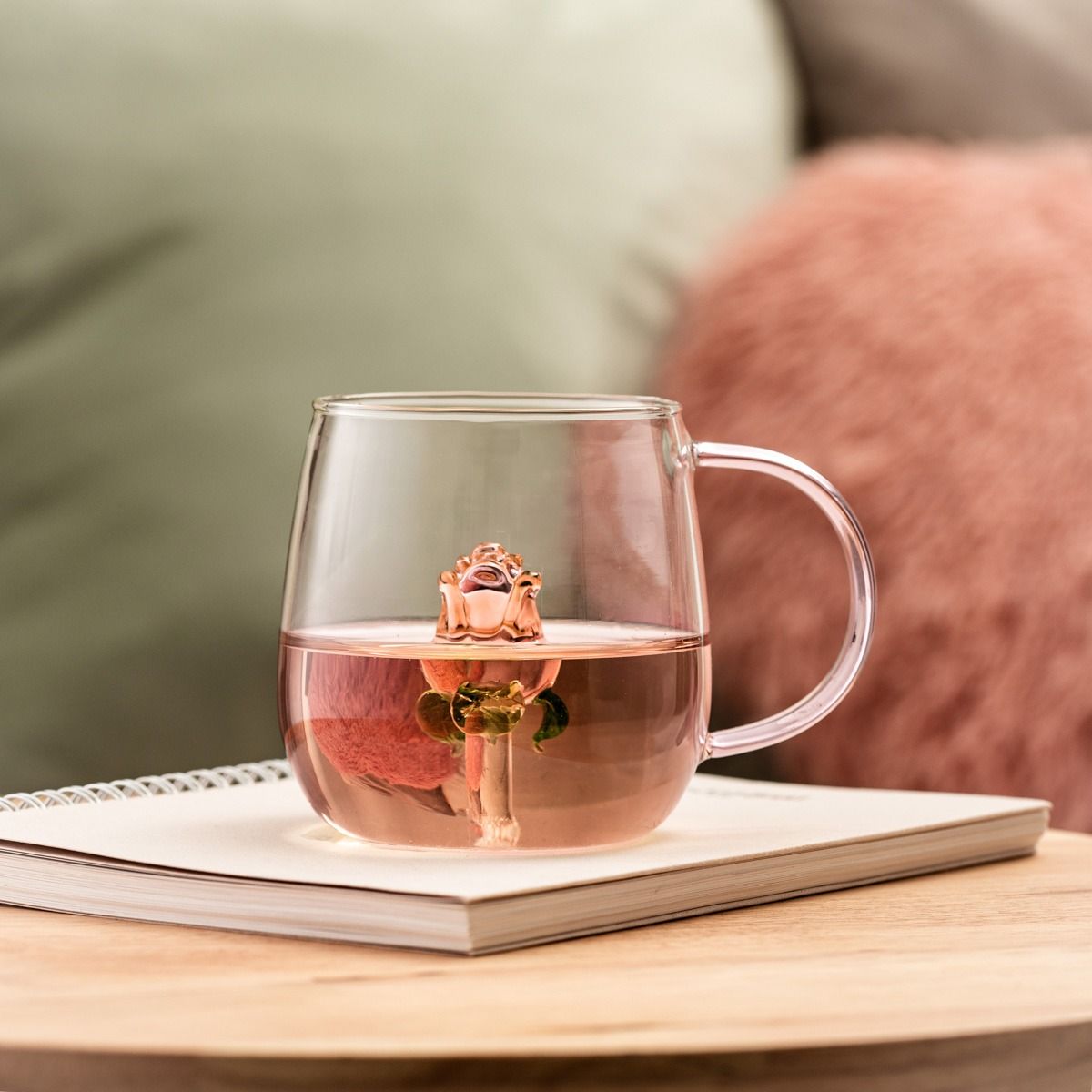 Szklanka ARTEZA z różą w środku 0,4 l