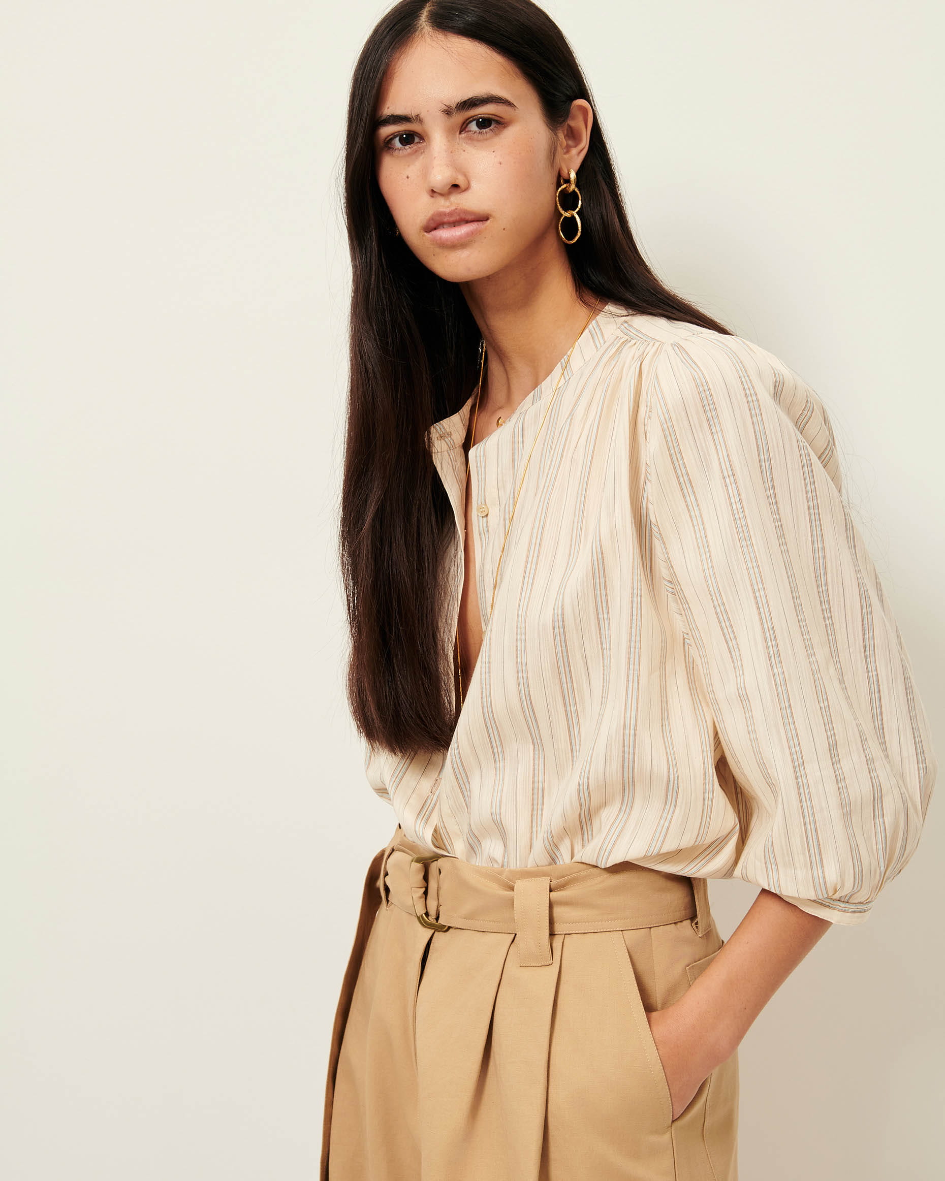 Blouse A view