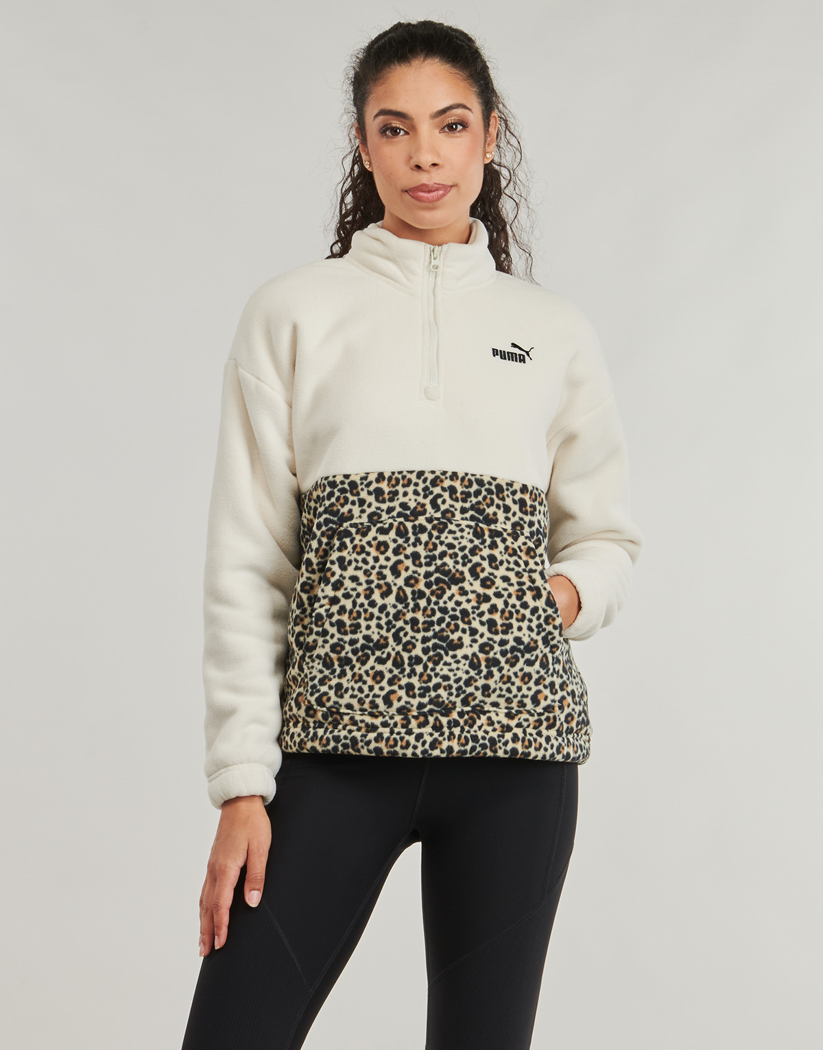 Puma - ESS GRAPHIC Animal Relaxed Half-Zip Crew - White / Leopard
