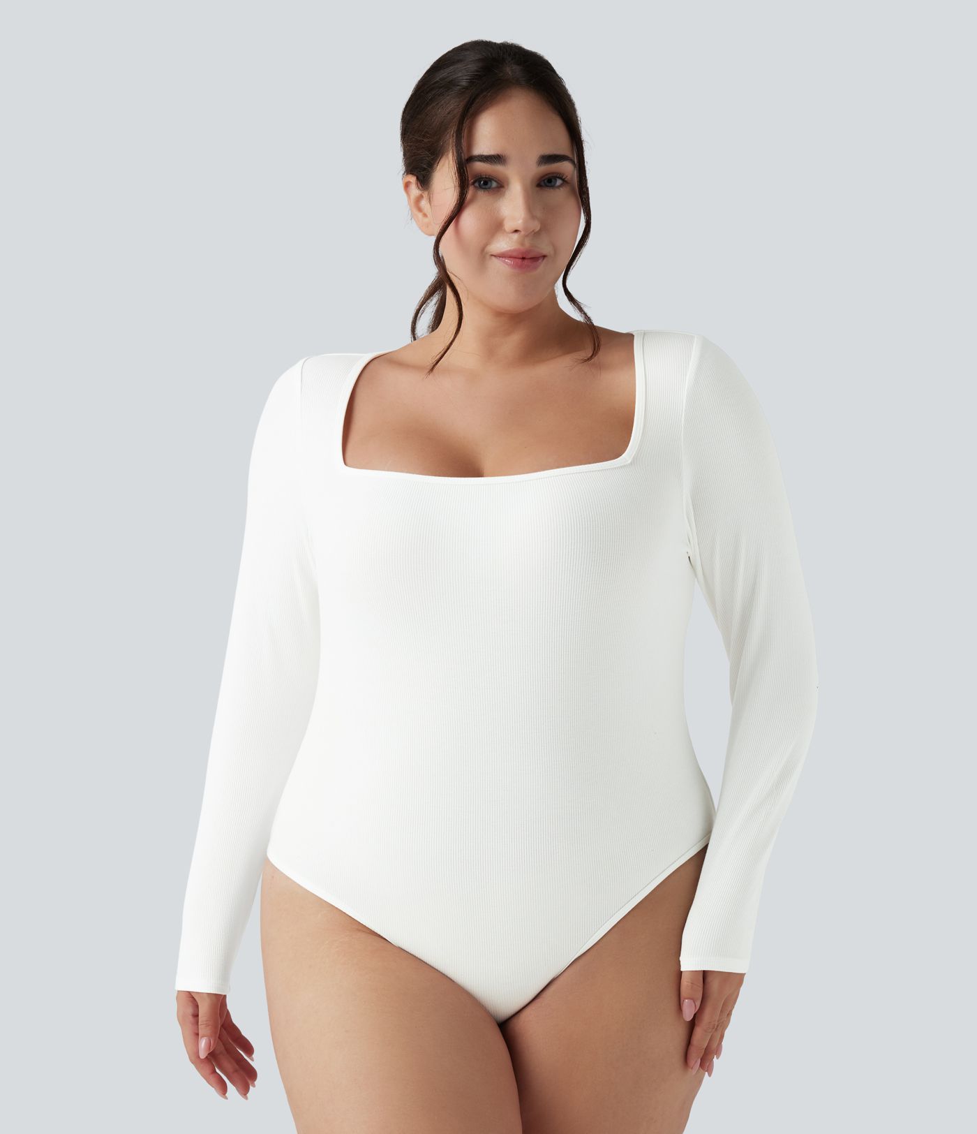 Body grande taille maille côtelée col carré manches longues ajusté