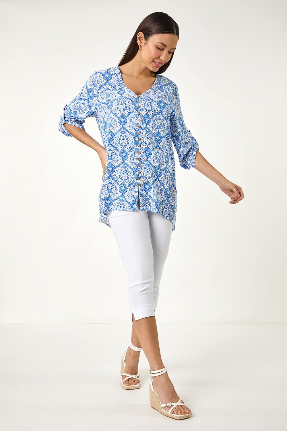 Roman Floral Printed Button Detail Top