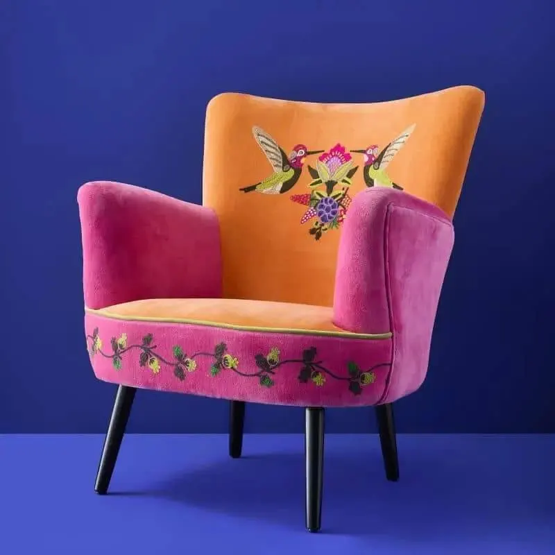 Velvet armchair with bird design kolibri orange-pink hand embroidered