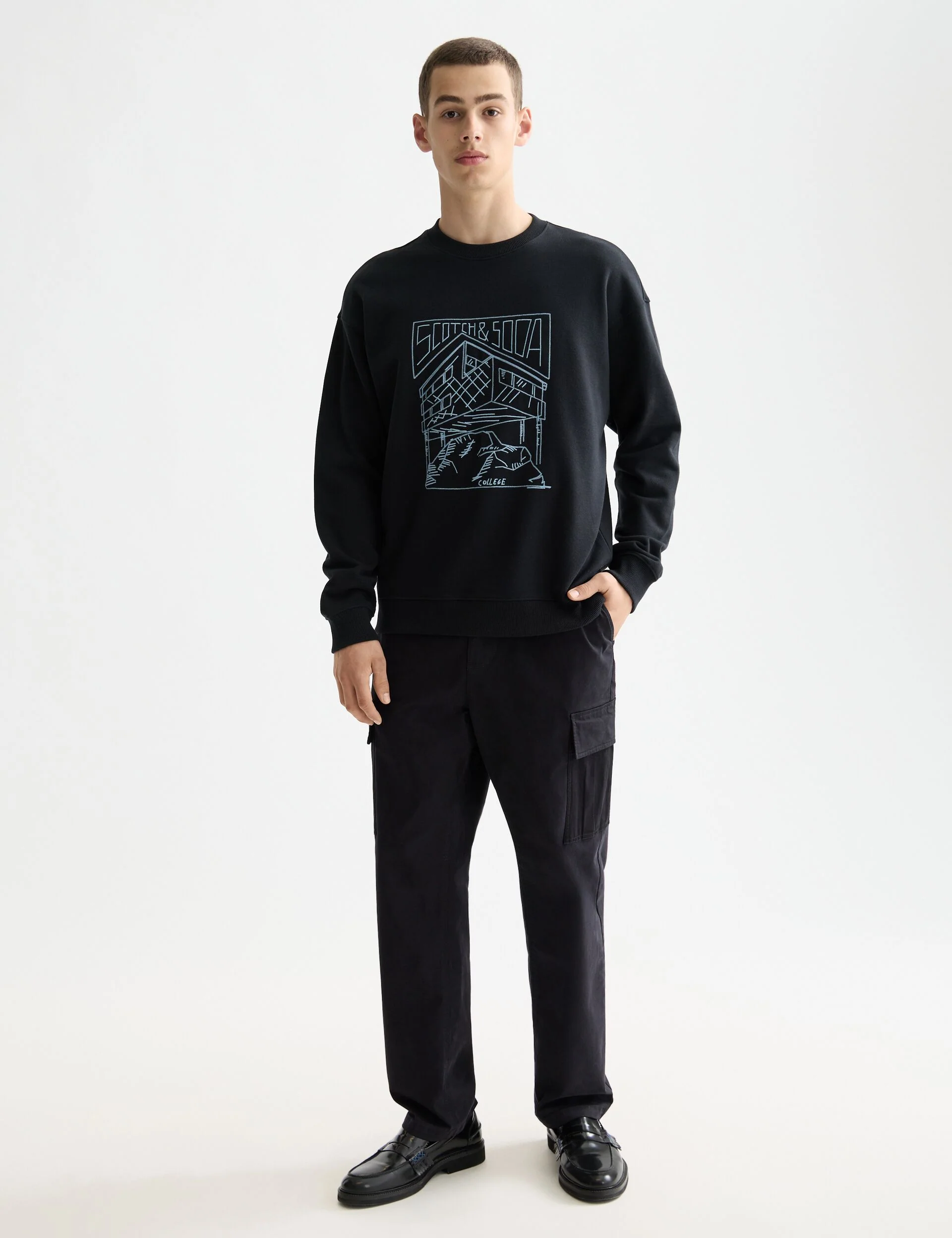 Chest Logo Sweatshirt