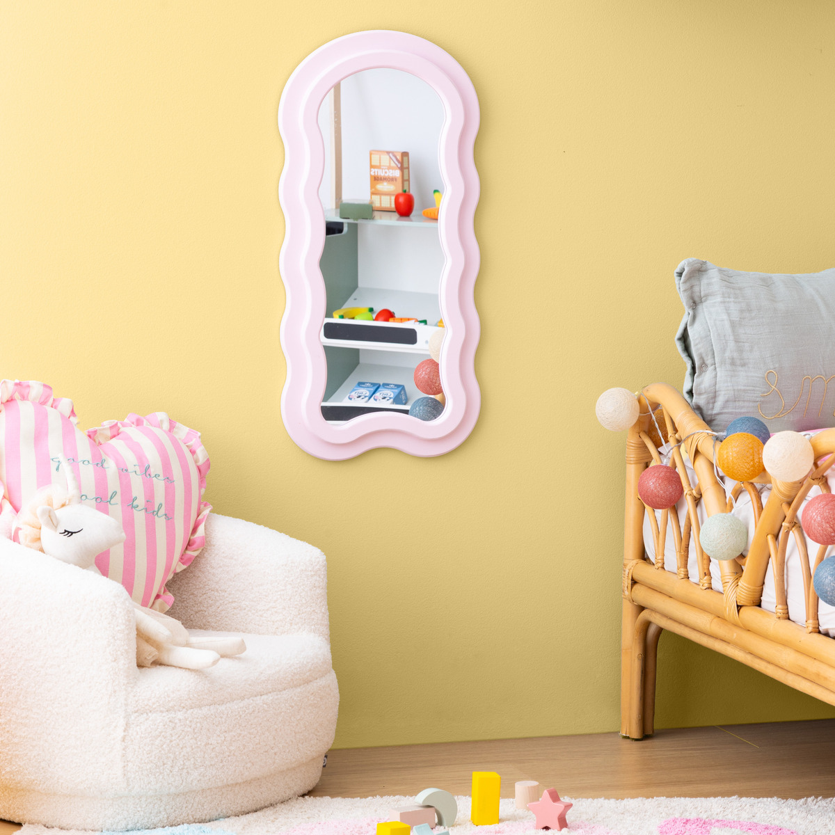 Wave mirror "Ayna" Rose, 60x30 cm