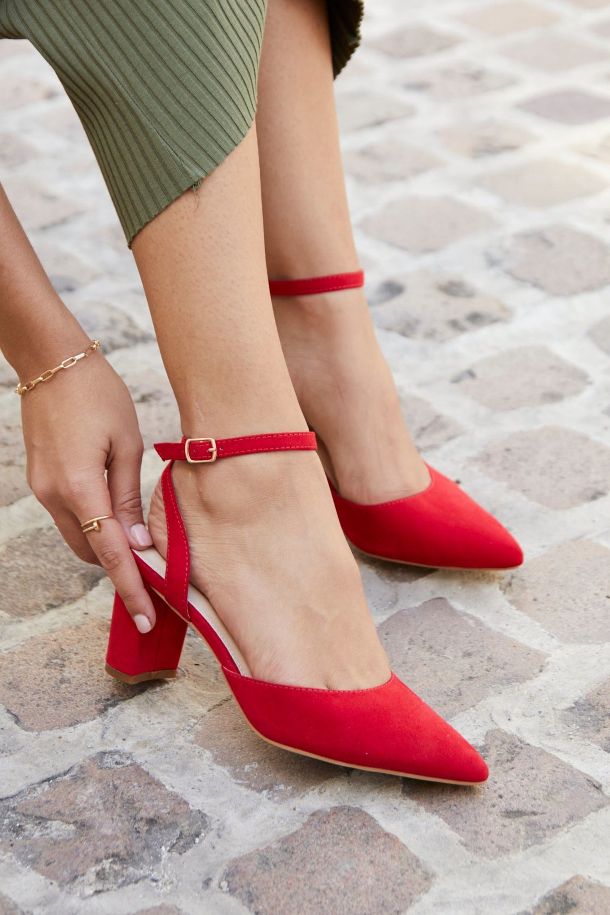Linzi Carrie Red Faux Suede Court Heels