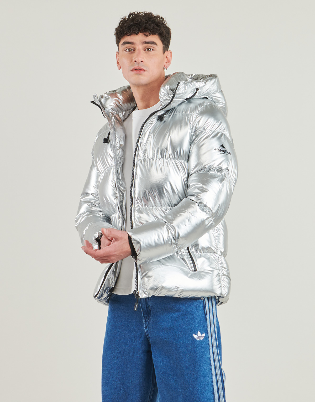 Helvetica - SPACE - Silver