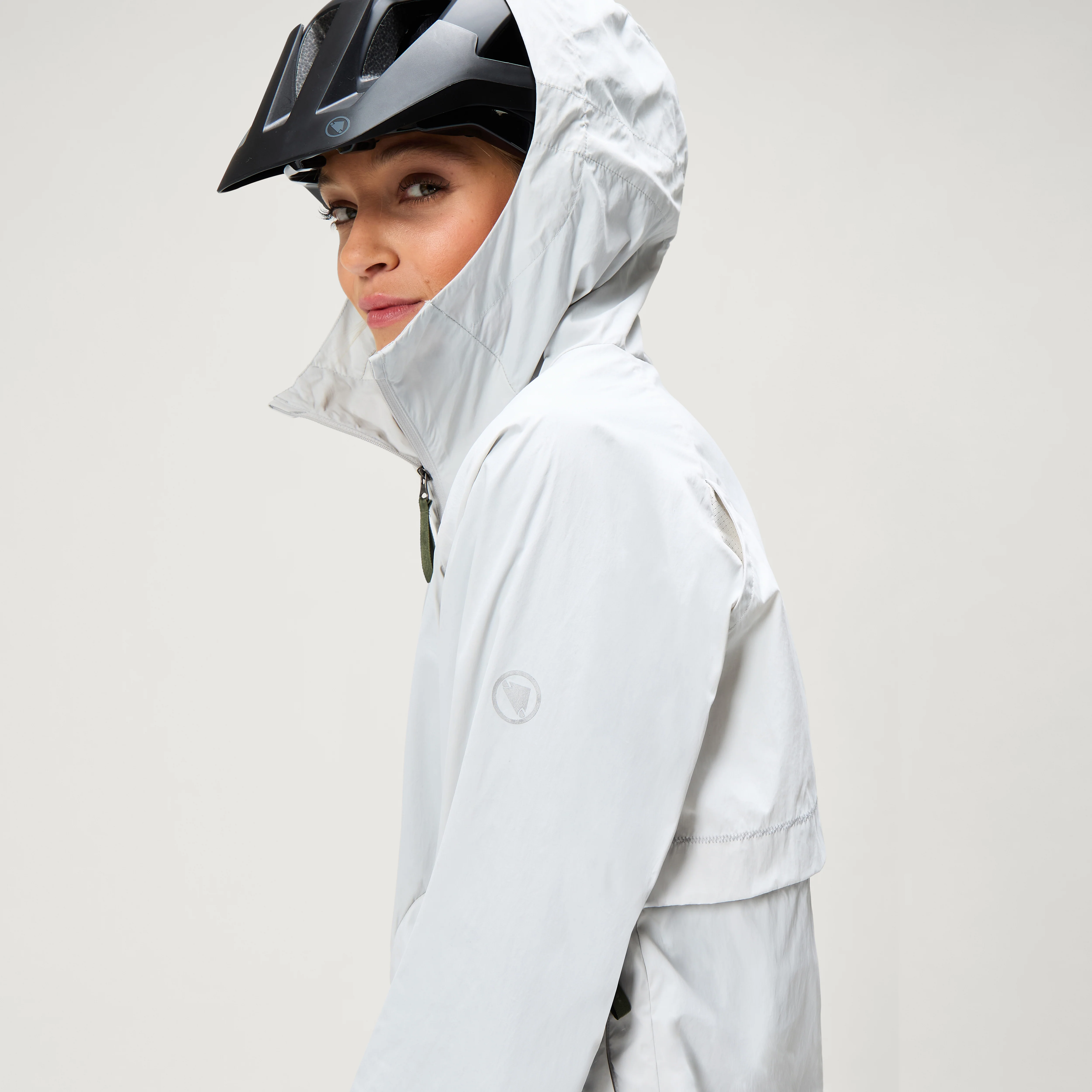 Women's SulTrac Breathable Lightweight Jacket - Lunar Rock
