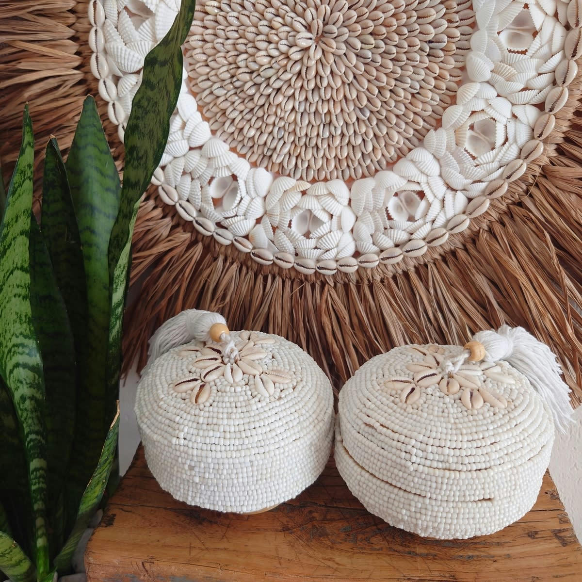 PERLA - Boîte en bambou et perles de verre, blanc 10x10 cm