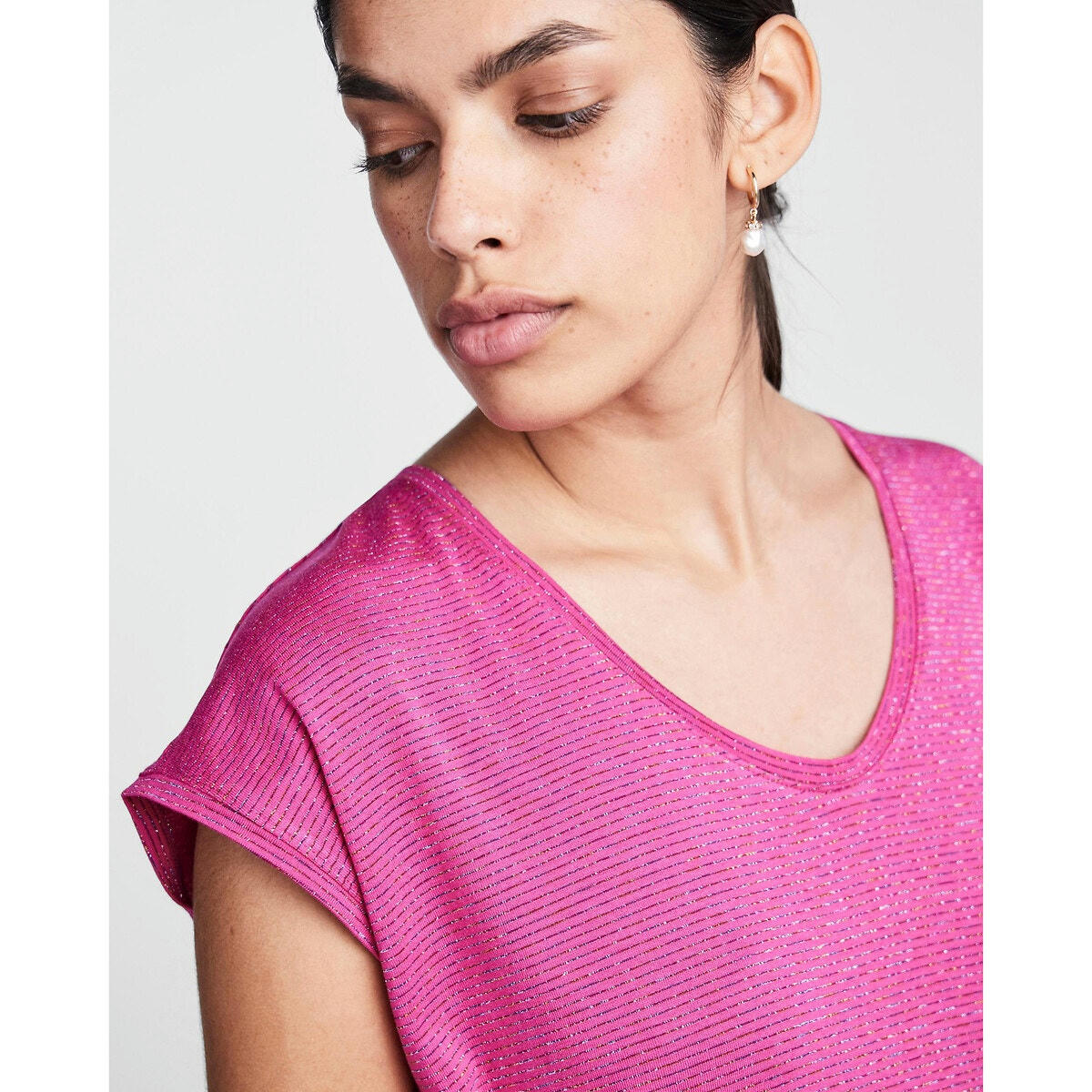 T-shirt effet brillant