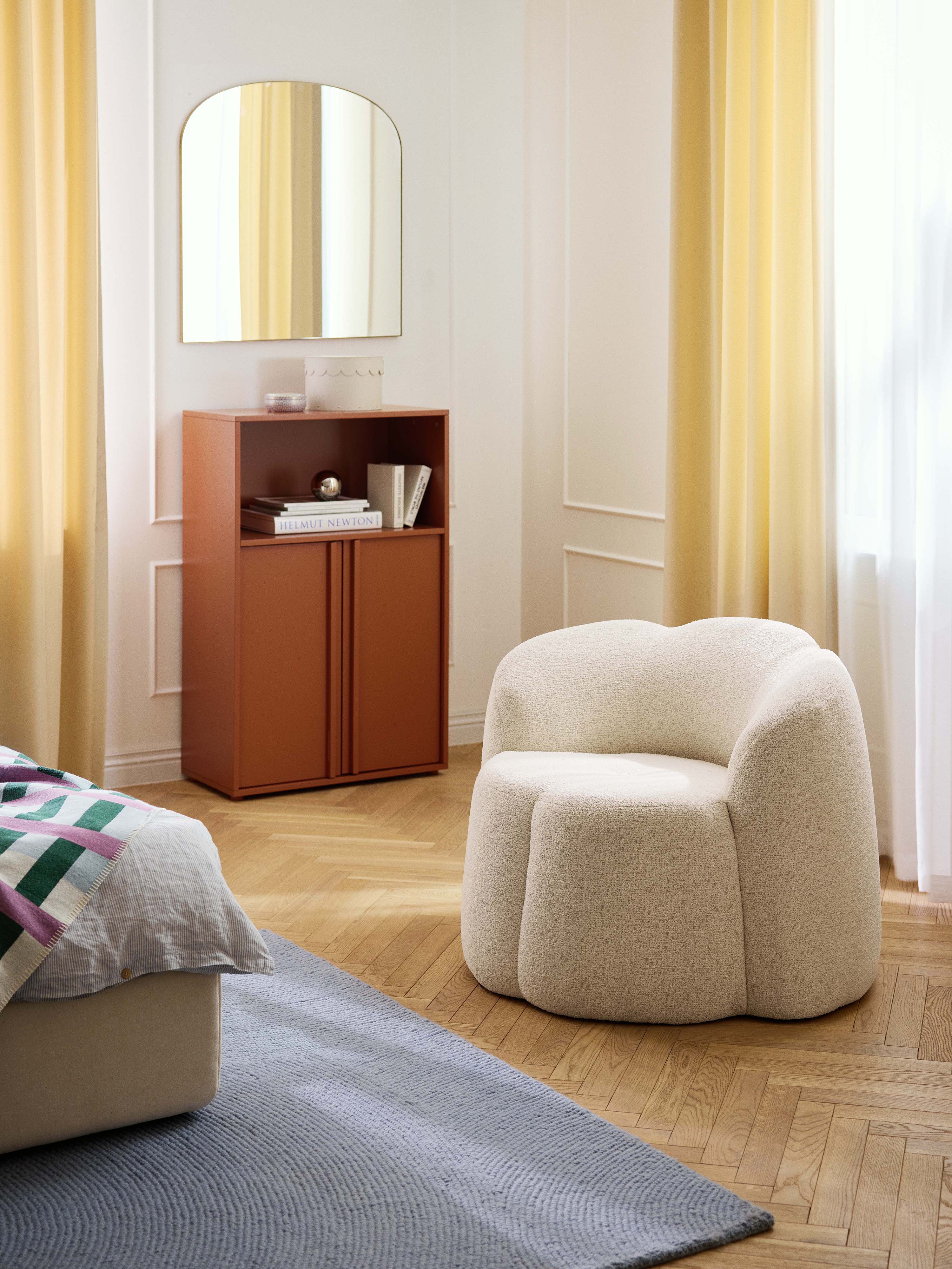 Bouclé-Loungesessel Fleur