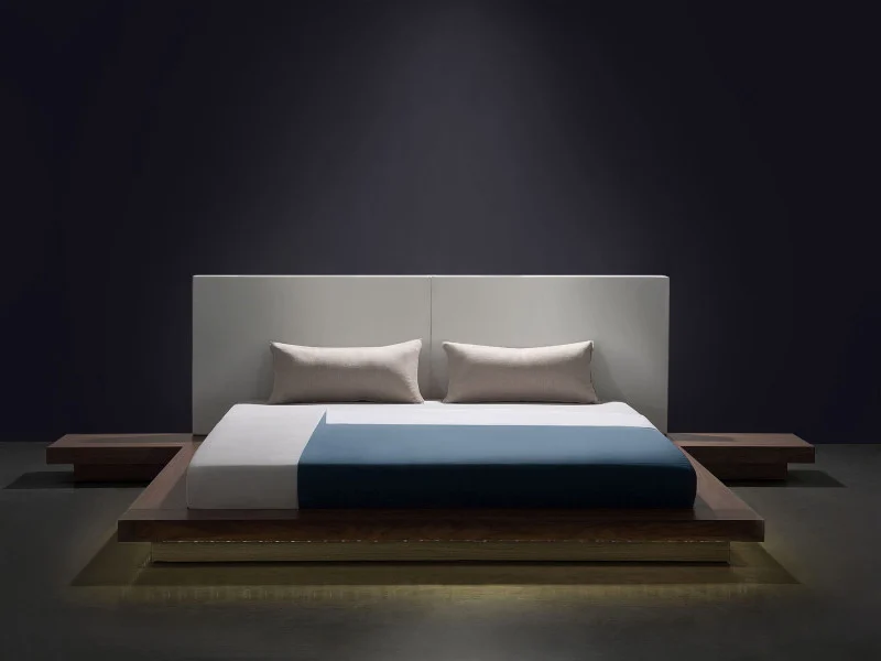 Łóżko LED z szafkami nocnymi 160x200