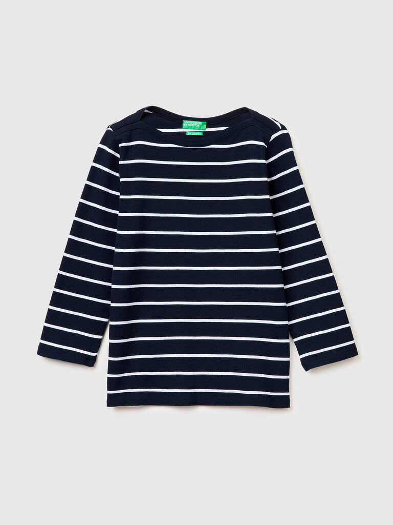 Striped t-shirt with boat neck