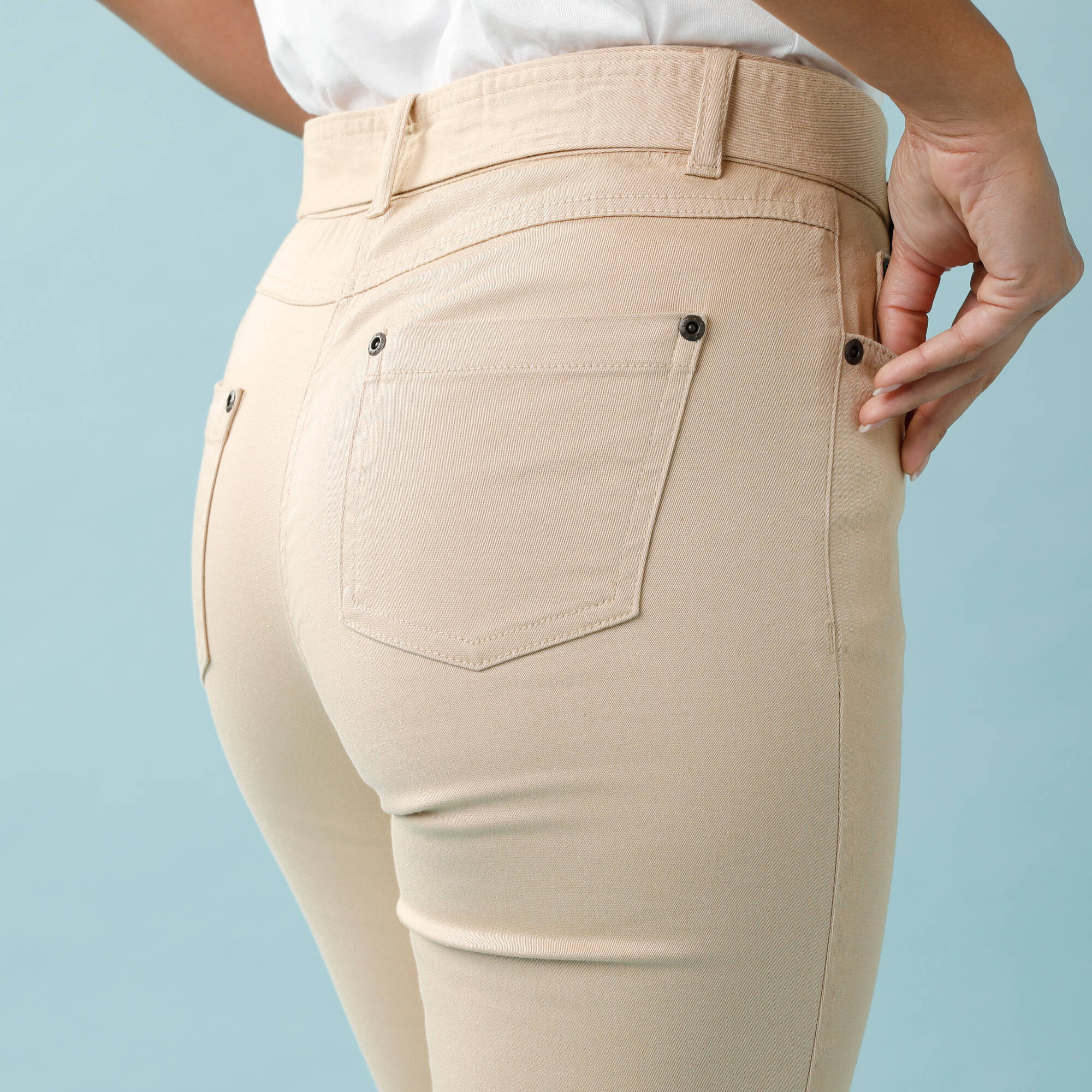 Pantalon droit, Spécial Petites