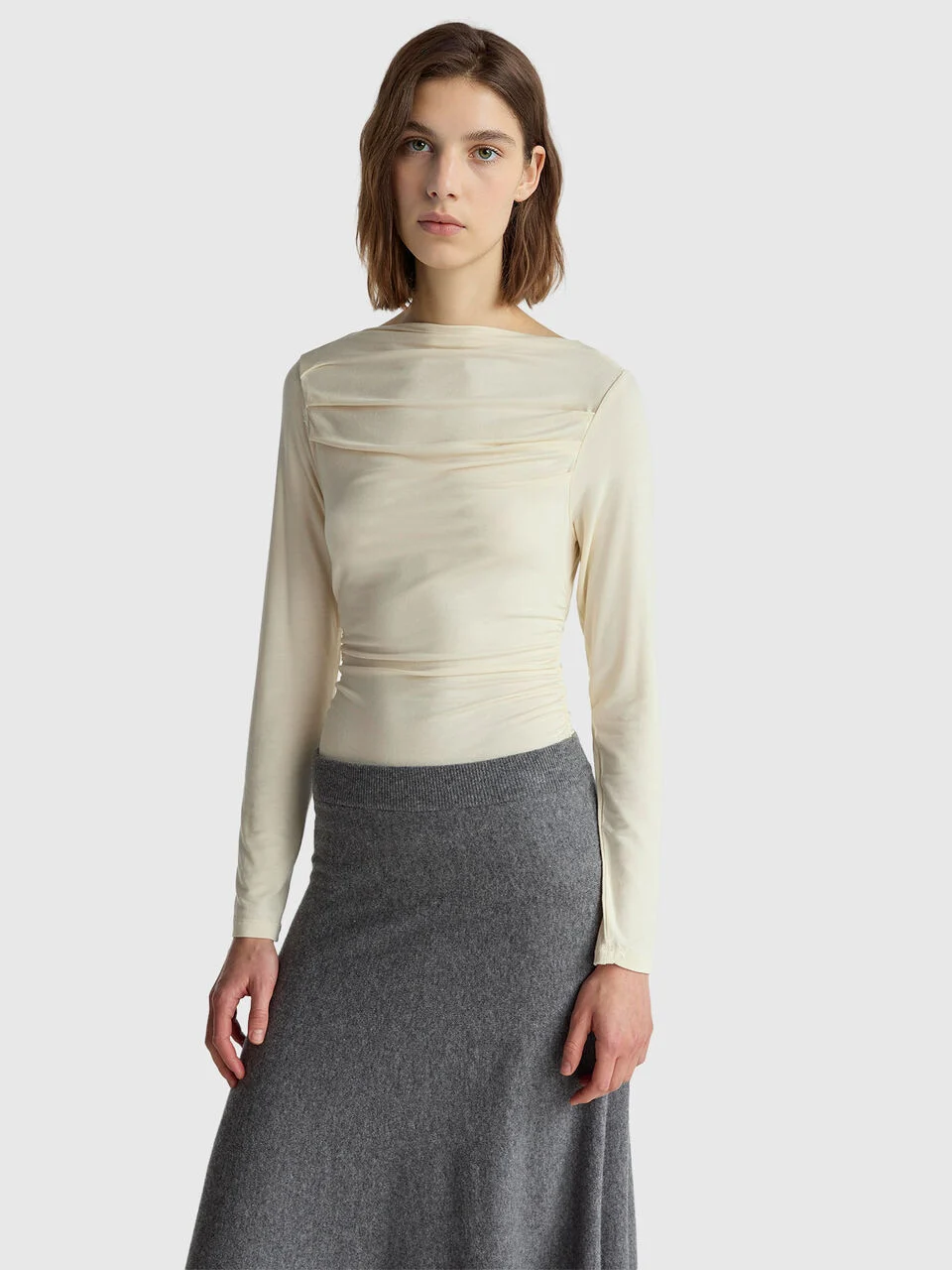 Fitted boat neck t-shirt