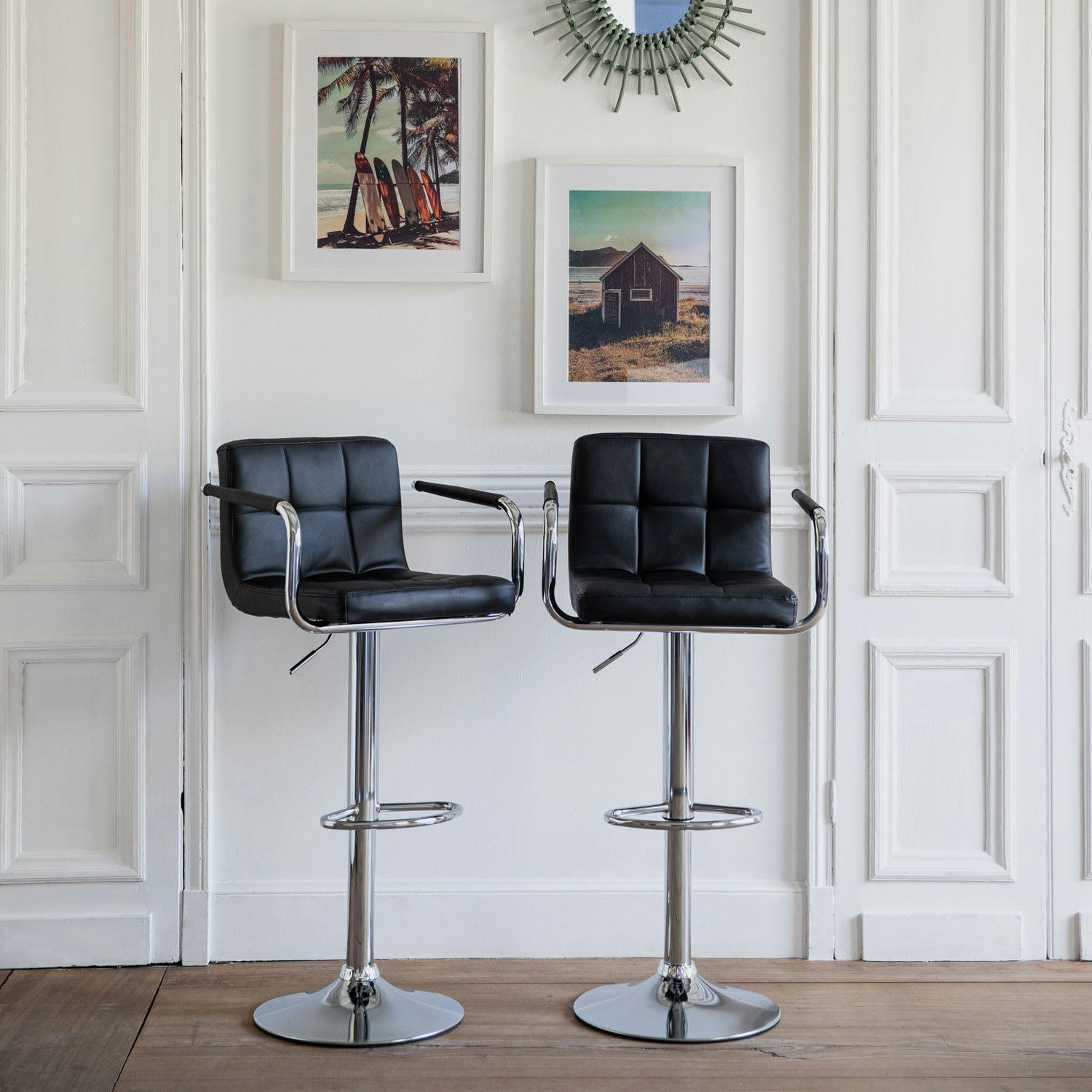 MIKE - Lot de 2 tabourets de bar avec accoudoirs simili cuir noir