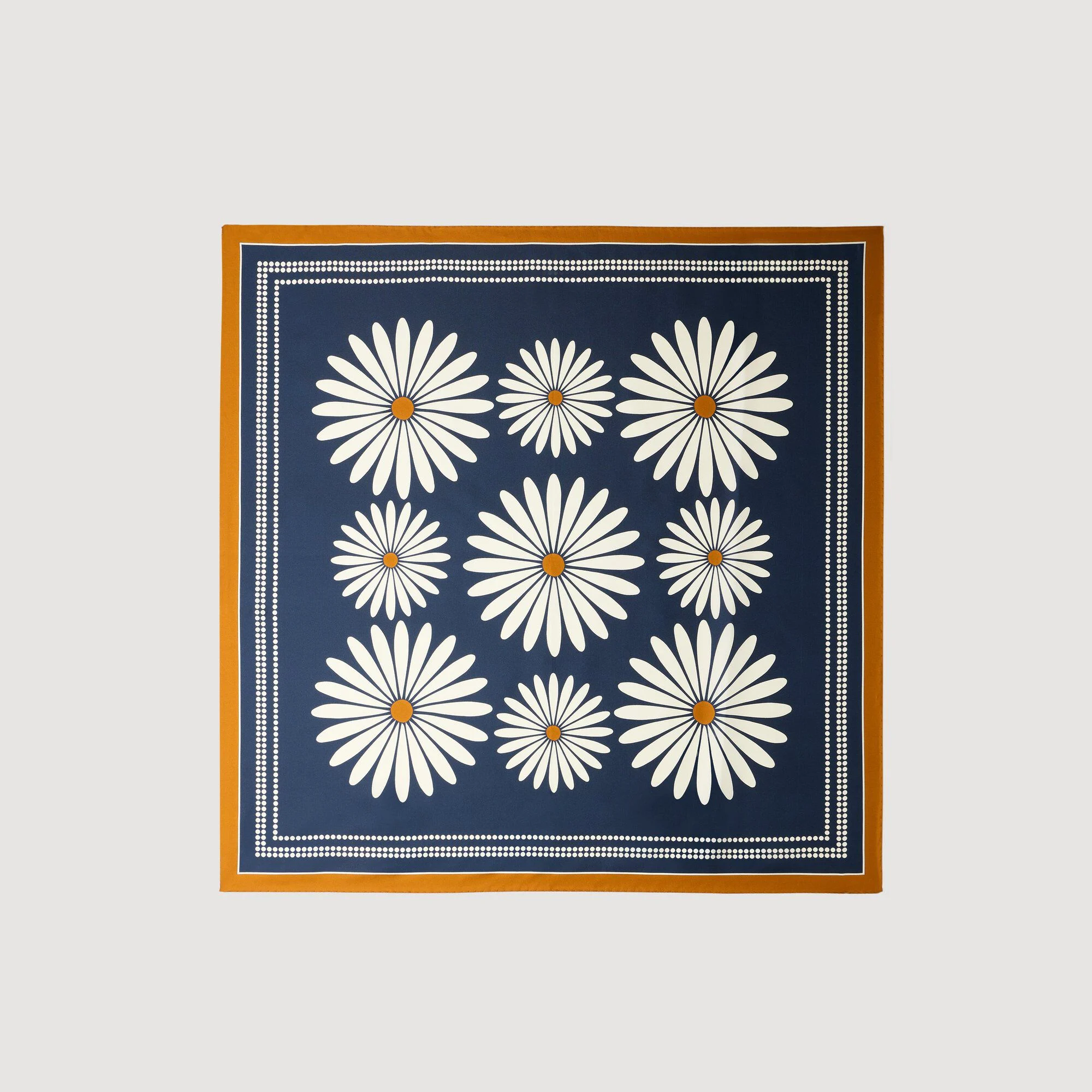 Foulard en soie imprimé fleur