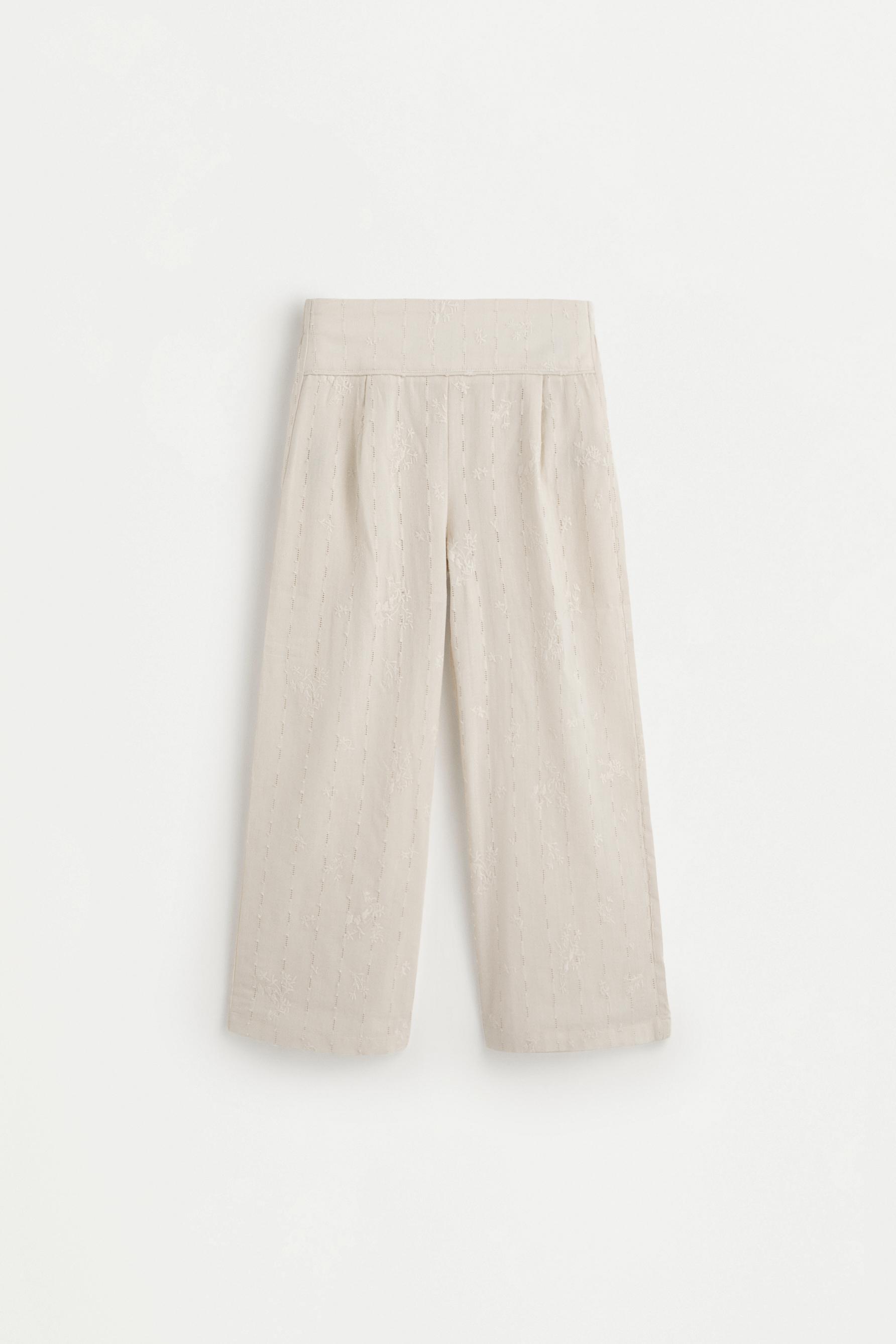Pantalón bordado