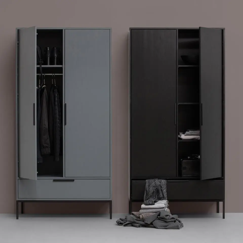 WOOOD Adam Kast 2-deurs - Grenen - Zwart - 200x100x53