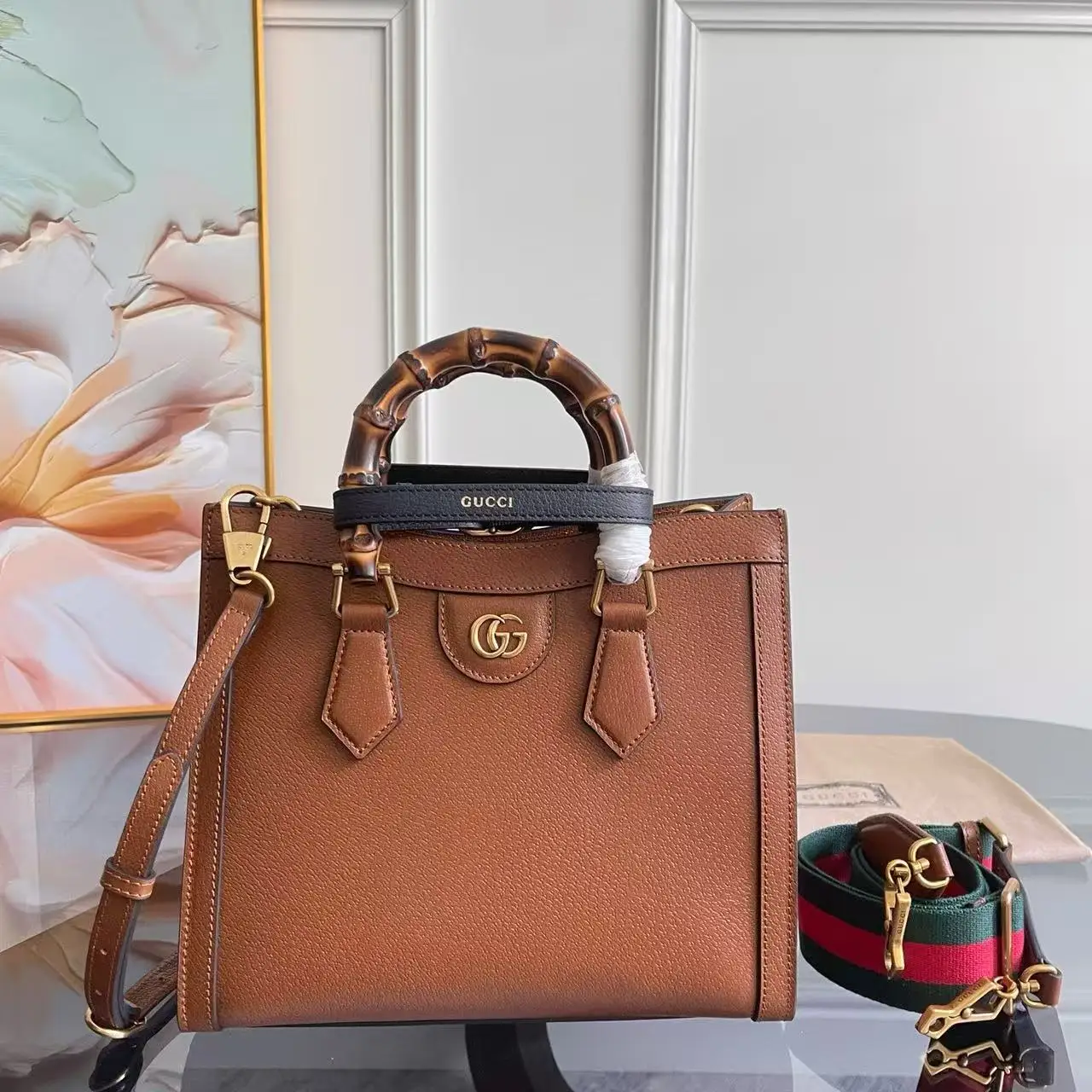 Gucci Diana medium tote bag (Replica)
