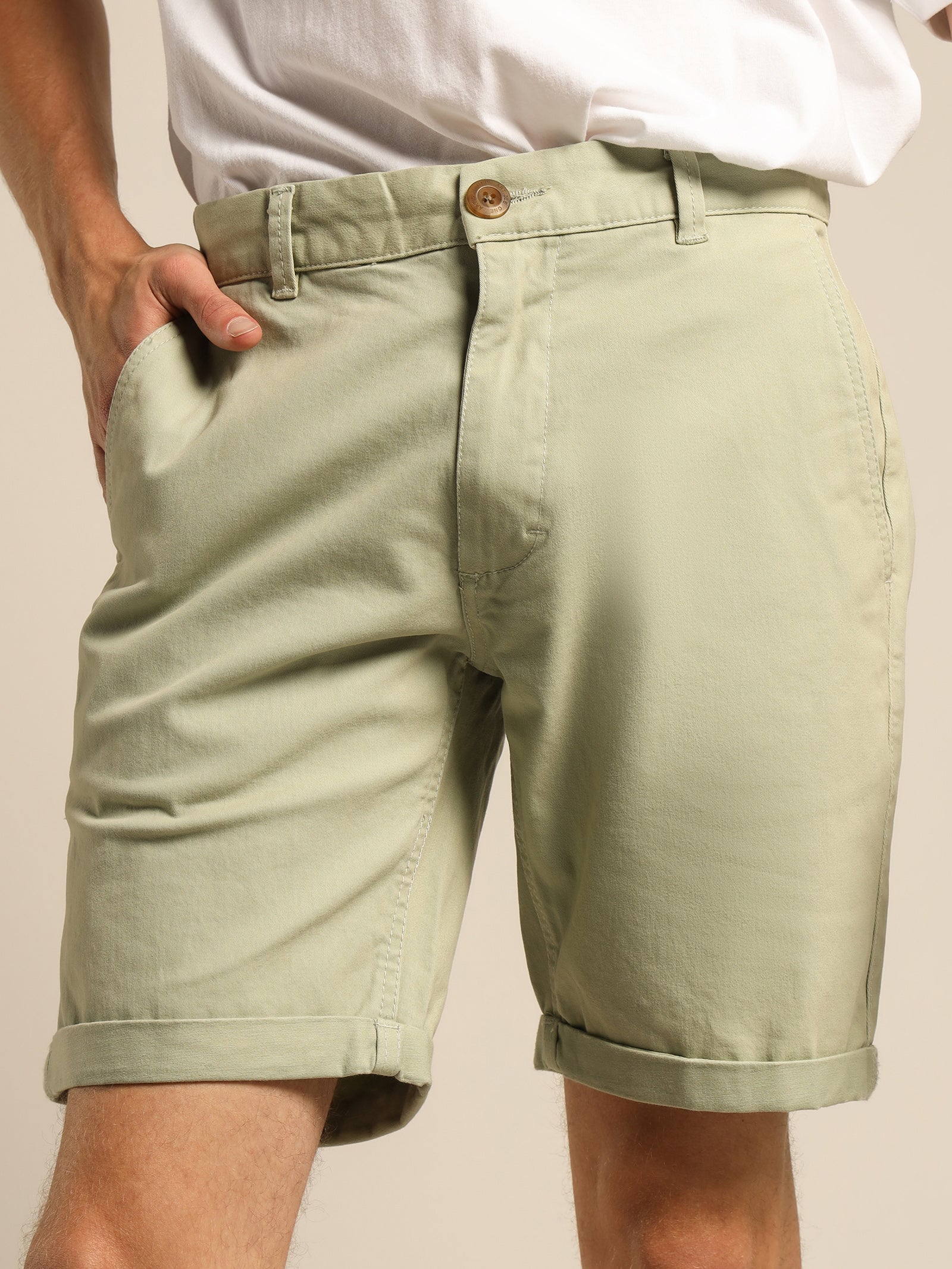 Ellis Chino Short