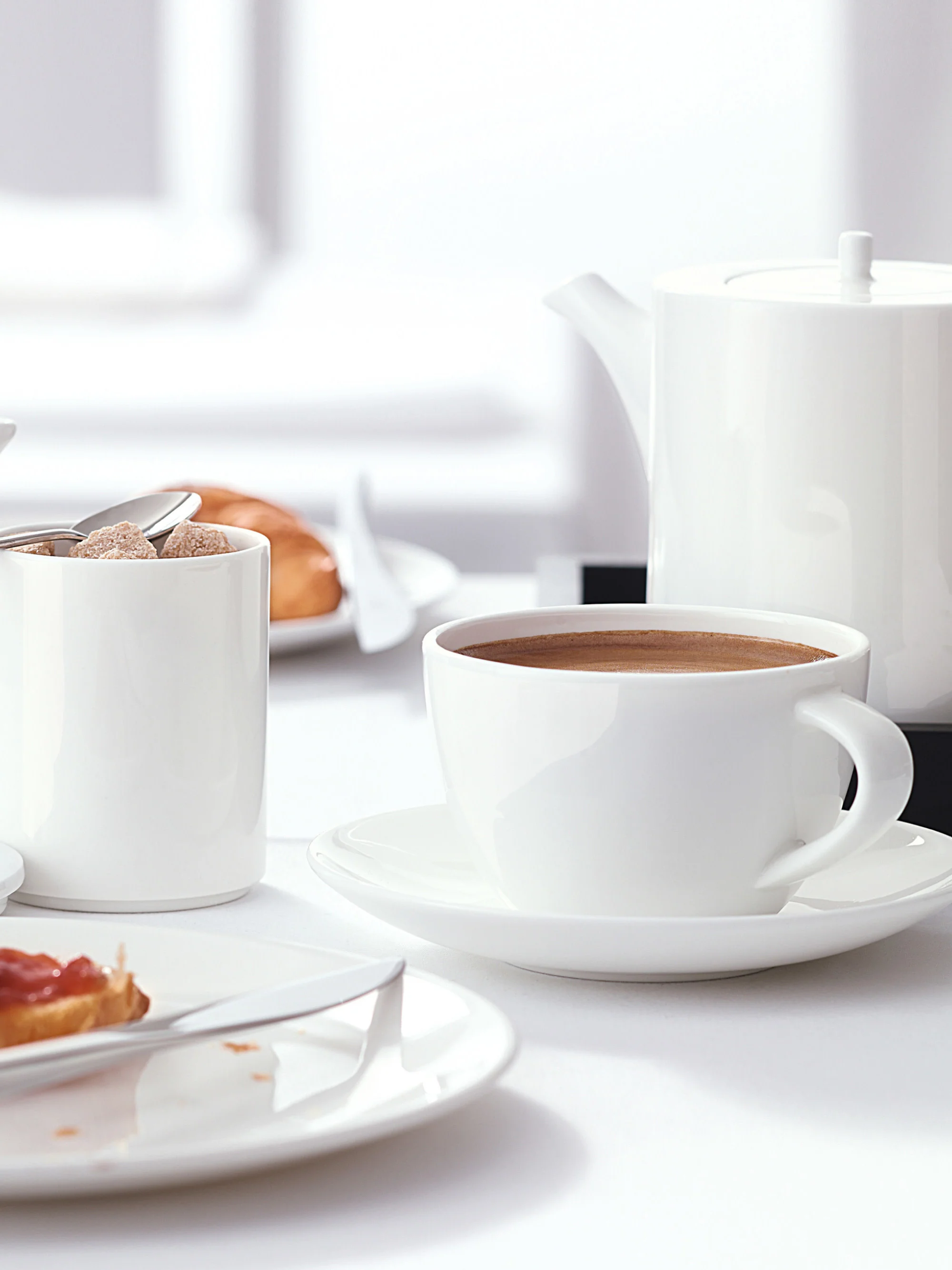 Kaffeetasse Patricia mit Untertasse aus Fine Bone China