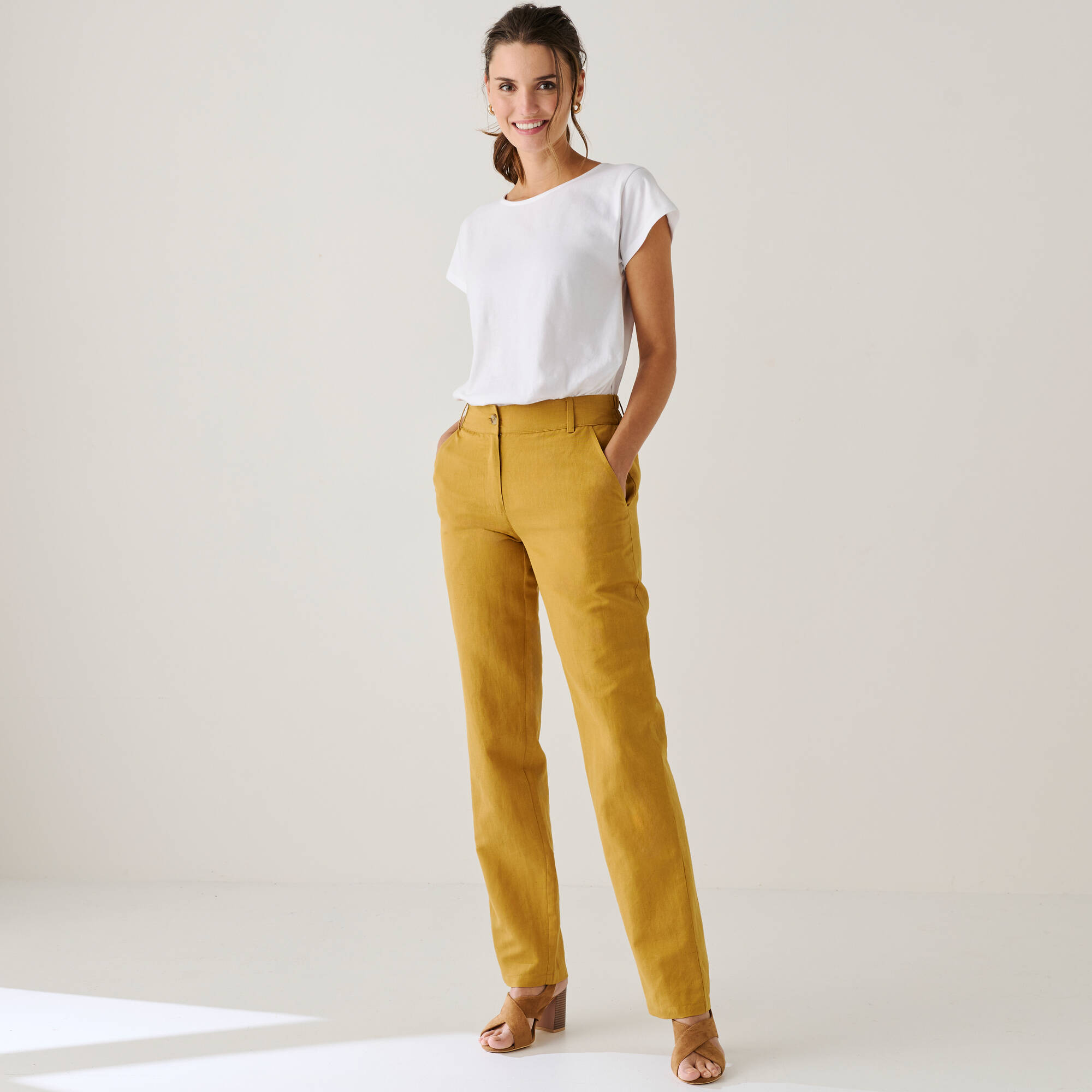 Pantalon coupe mom coton-lin uni