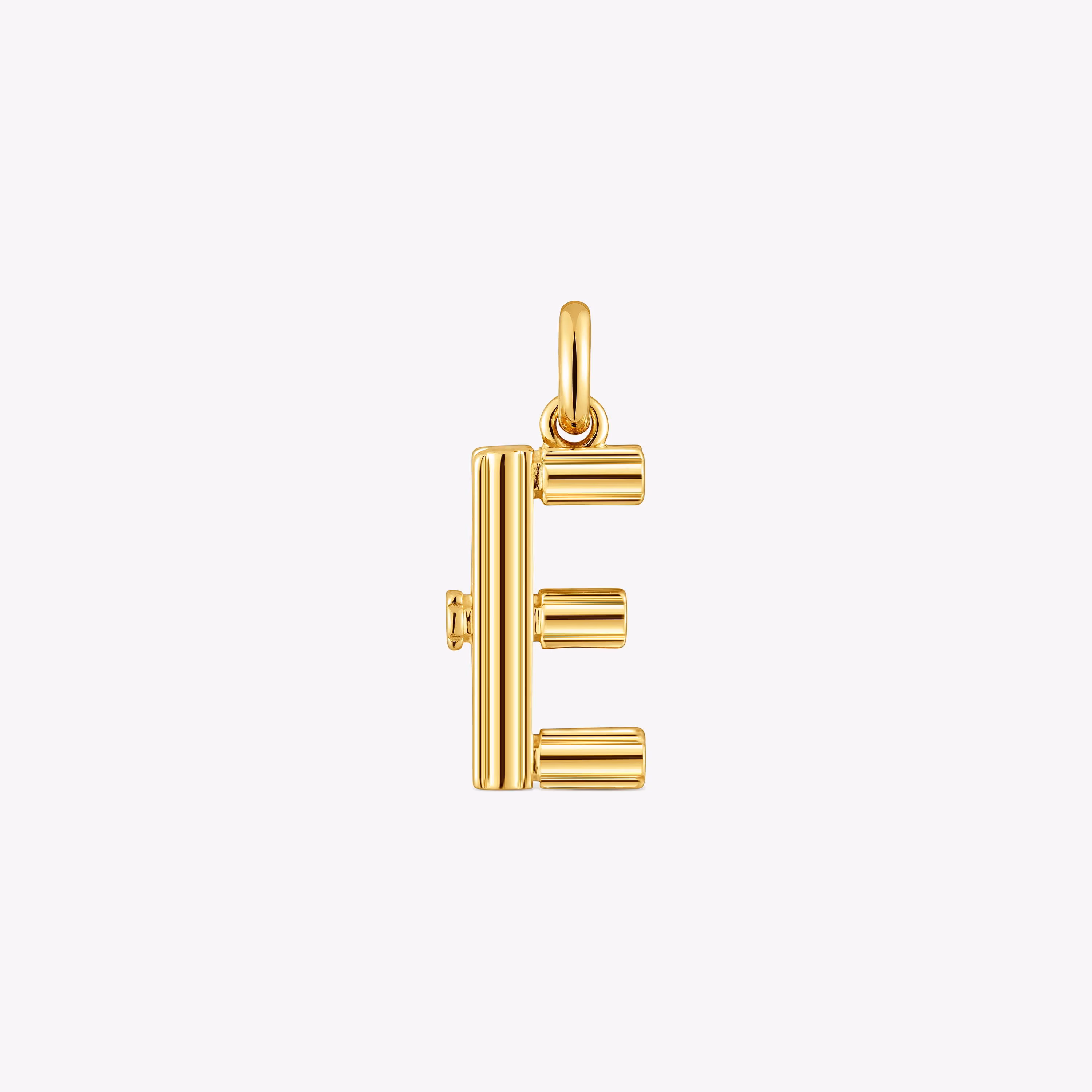 Colgante mediano letra E con baño de oro 18 kt sobre plata Alphabet