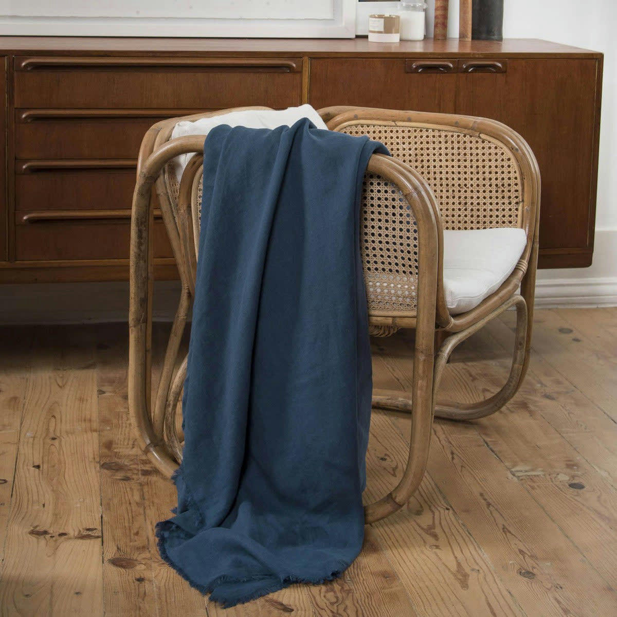 HORTENSE - Jeté de lit grand modèle lin lavé  180x260 bleu indigo