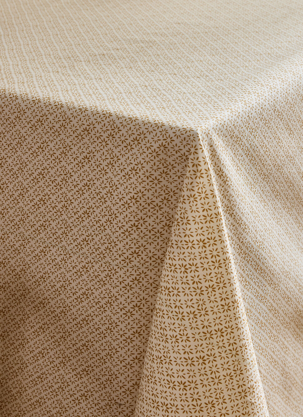 NAPPE EN COTON ENDUIT IMPRIMÉ PETITES FLEURS JAUNE