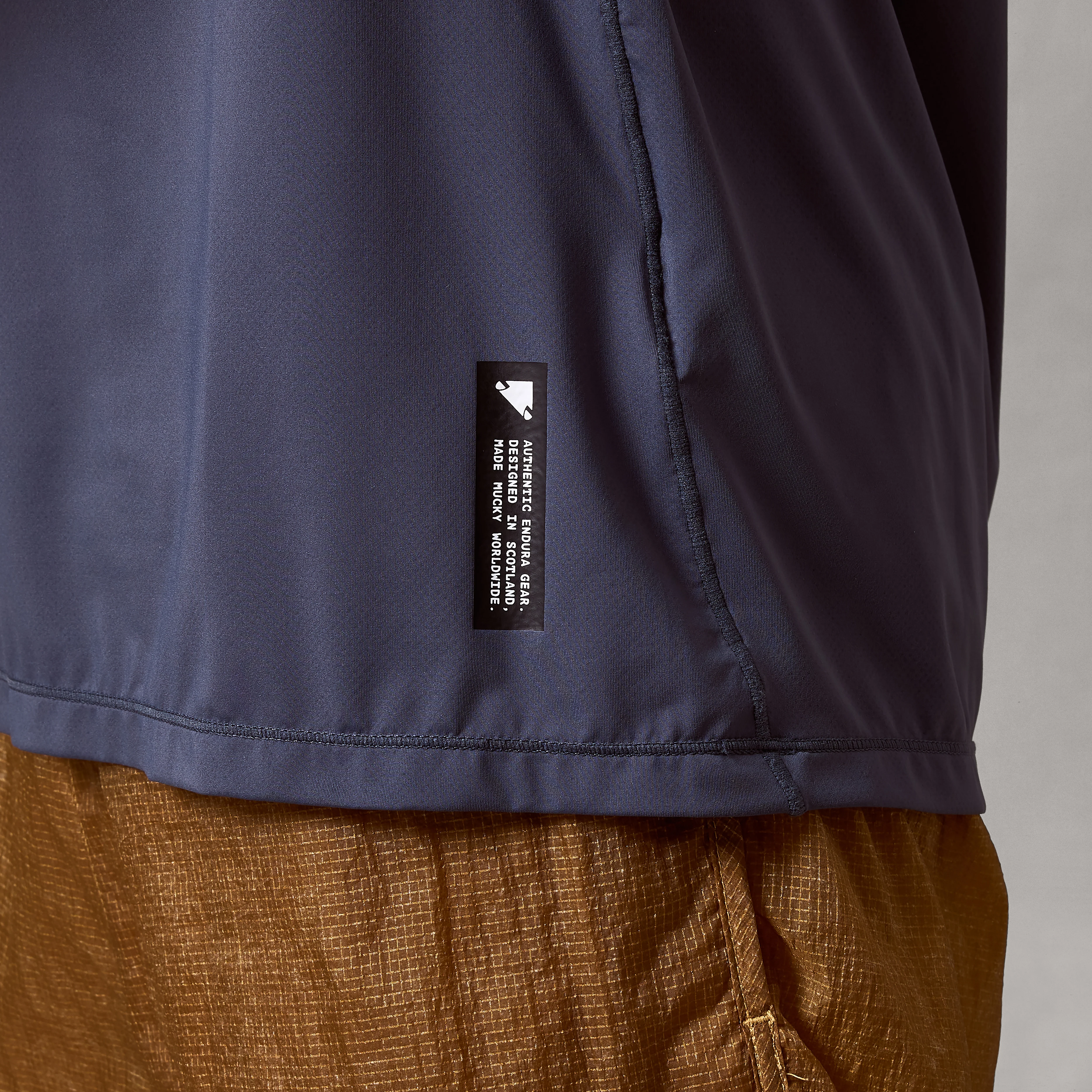 Men's AllTrack Rout S/S Tech Tee - Carbon Grey