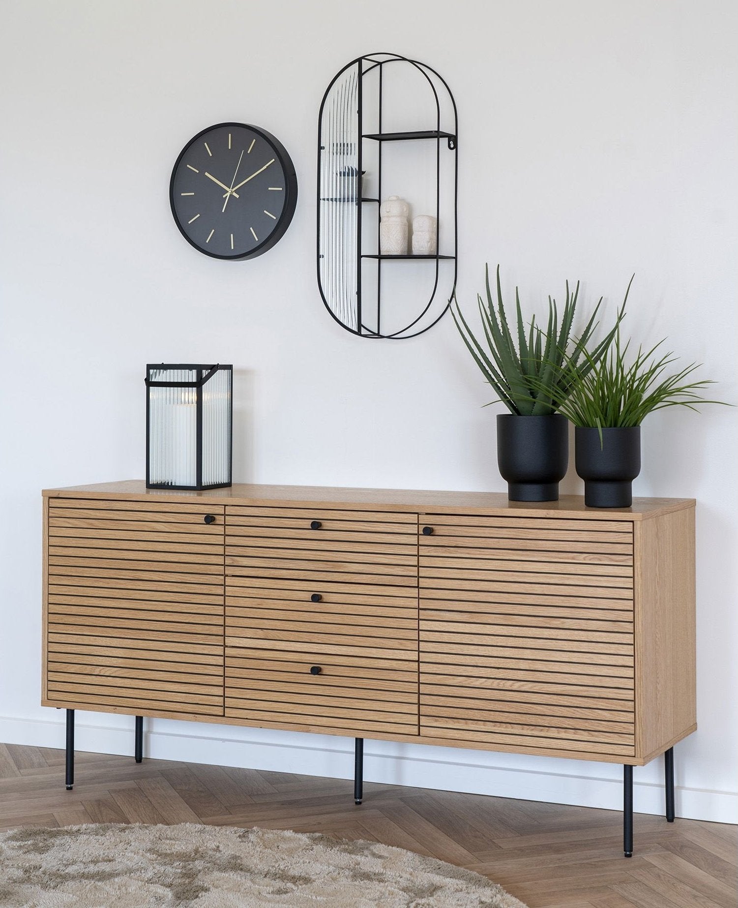 Rebellenclub Tofino Dressoir - Eiken